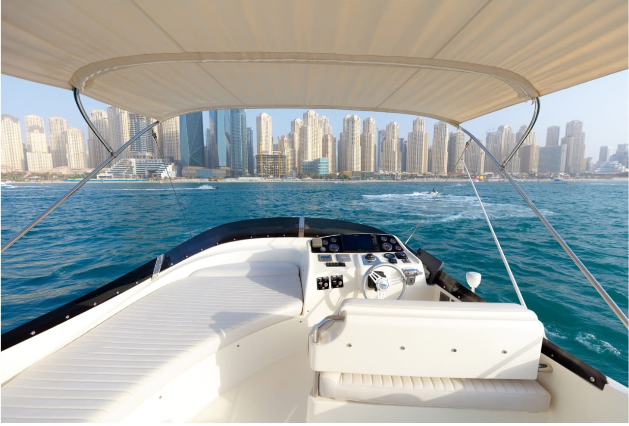 Photo #4 - NUMARINE 55 FLY (LIBERTY TOP) en El Arenal - 3241