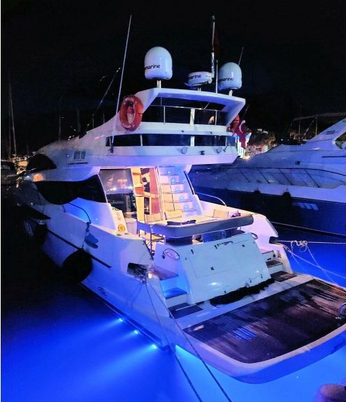 Photo #12 - NUMARINE 55 FLY (LIBERTY TOP) en El Arenal - 3241