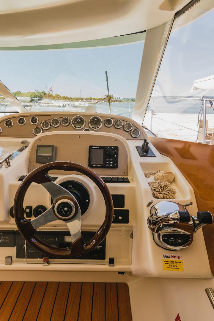 Photo #38 - Jeanneau Prestige 46 Fly (Unplugged) in Split - 3245