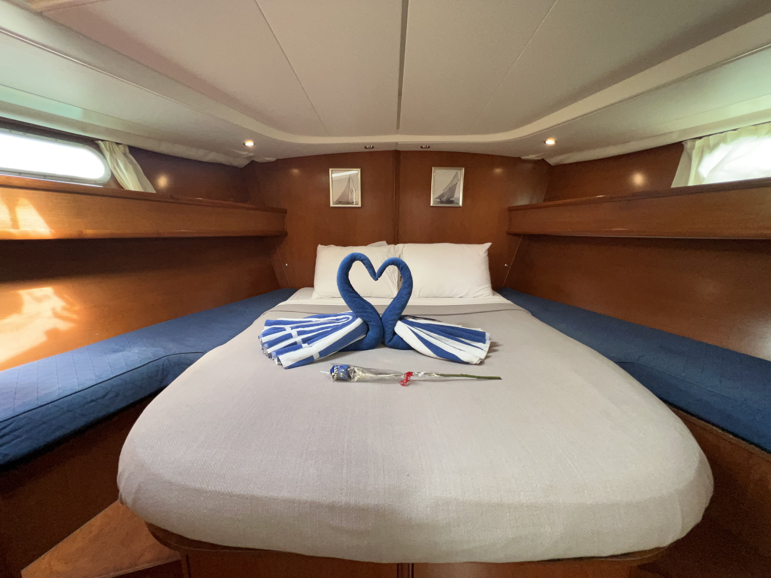 Photo #8 - Jeanneau 54DS (Sayang) in Palma - 3272