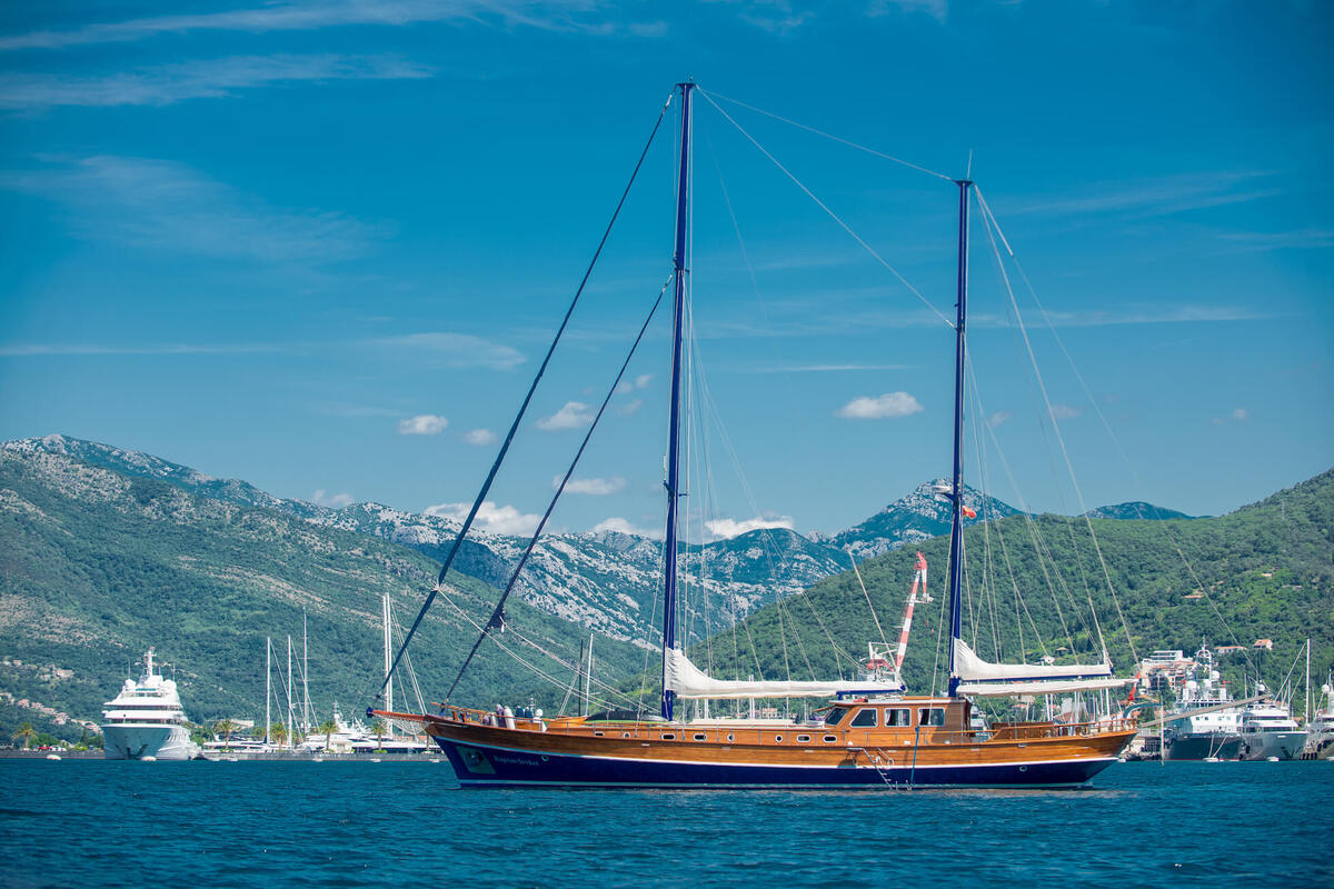 Photo #26 - Motor Sailor (Kaptan Sevket Cabin) en Tivat - 3274