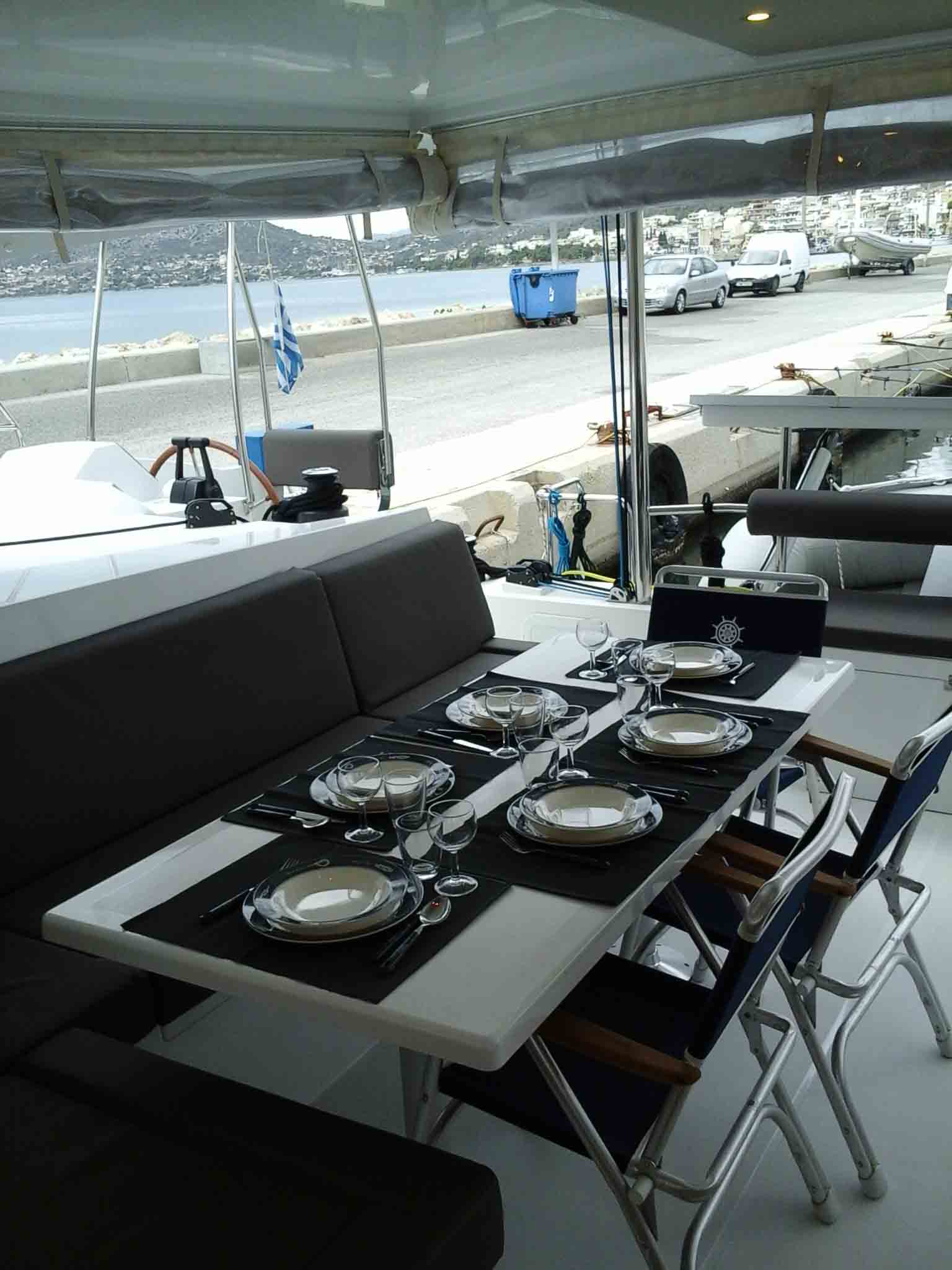 Photo #11 - Nautitech 40 Open (Mystic Blue) in Salamina - 3288
