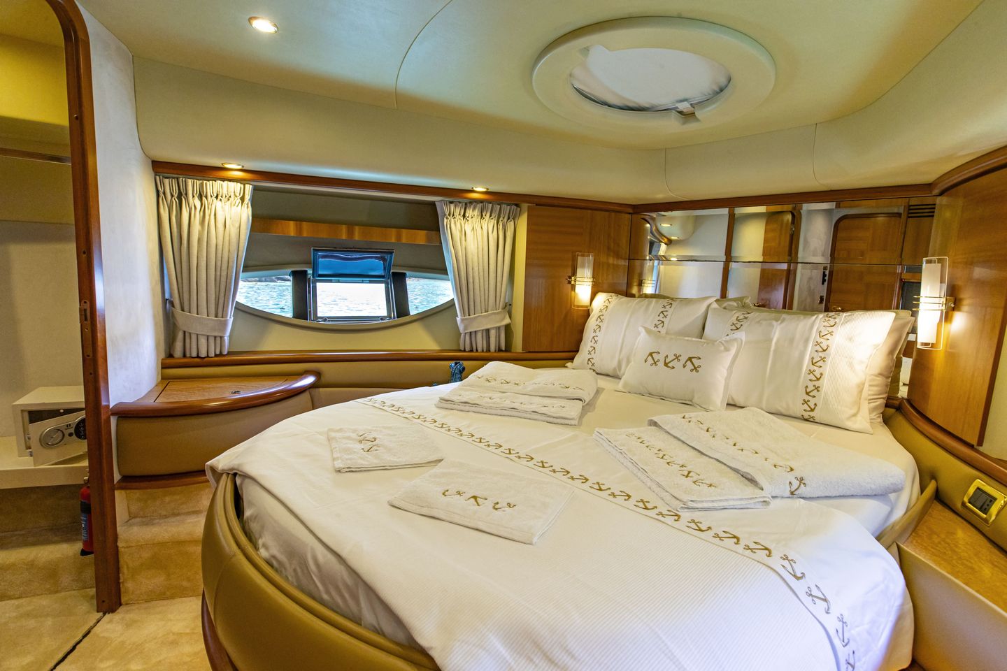 Photo #35 - Azimut 62 Fly (Azimut 62 Fly) in Bodrum - 3296