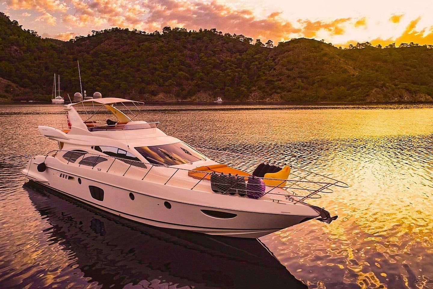 Photo #12 - Azimut 62 Fly (Azimut 62 Fly) in Bodrum - 3296