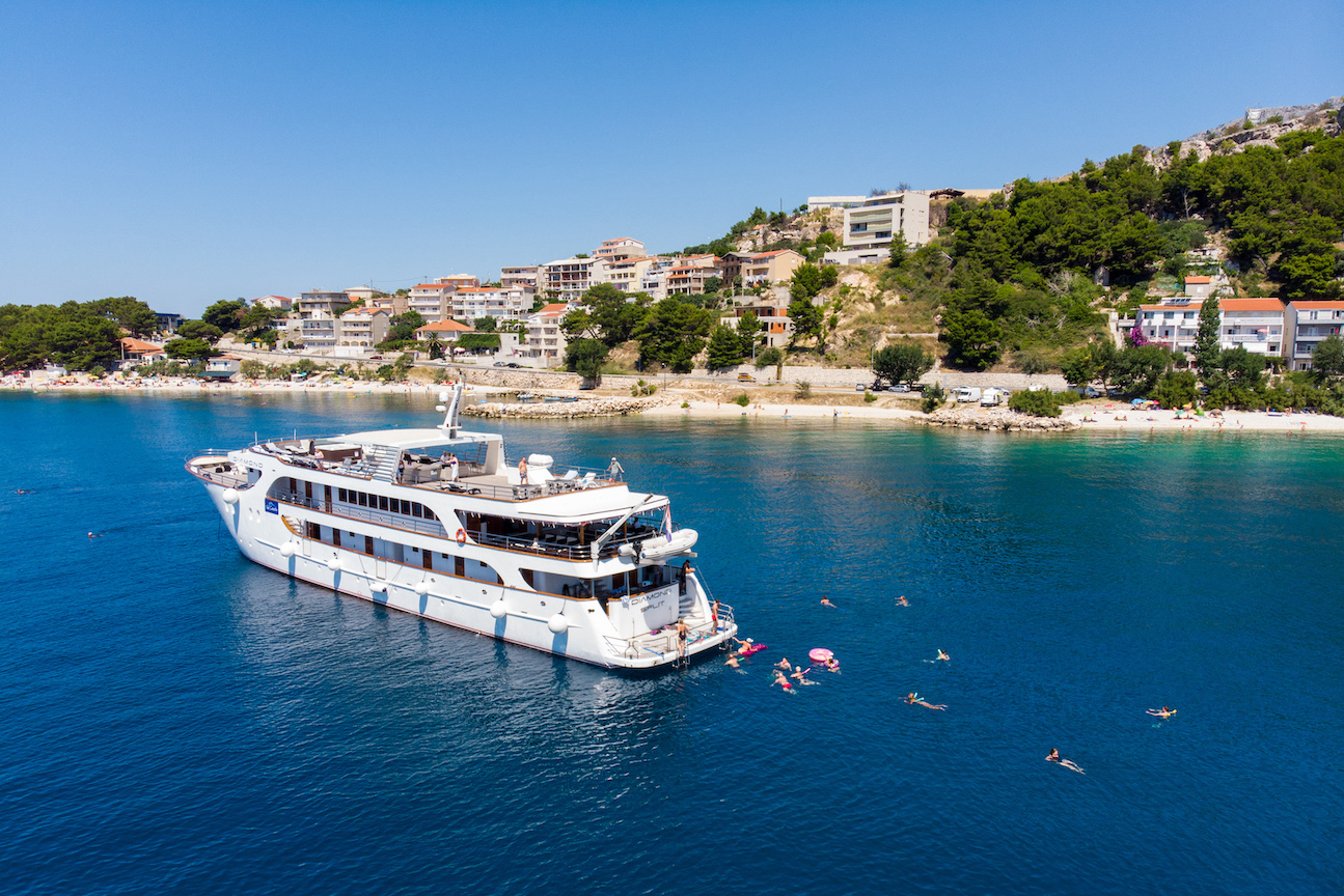 Photo #11 - Diamond (Diamond) in Dubrovnik - 3338