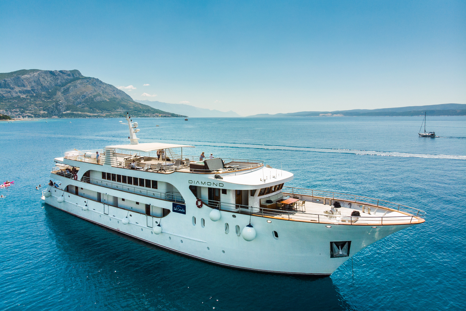 Photo #12 - Diamond (Diamond) in Dubrovnik - 3338