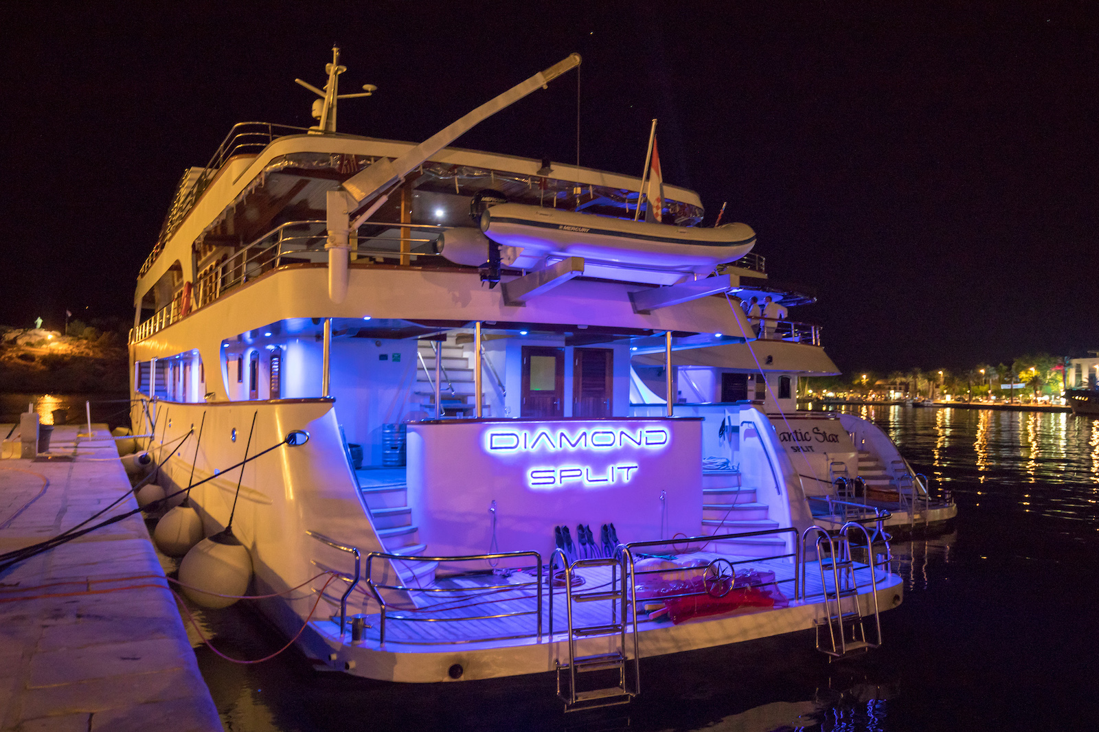 Photo #15 - Diamond (Diamond) in Dubrovnik - 3338