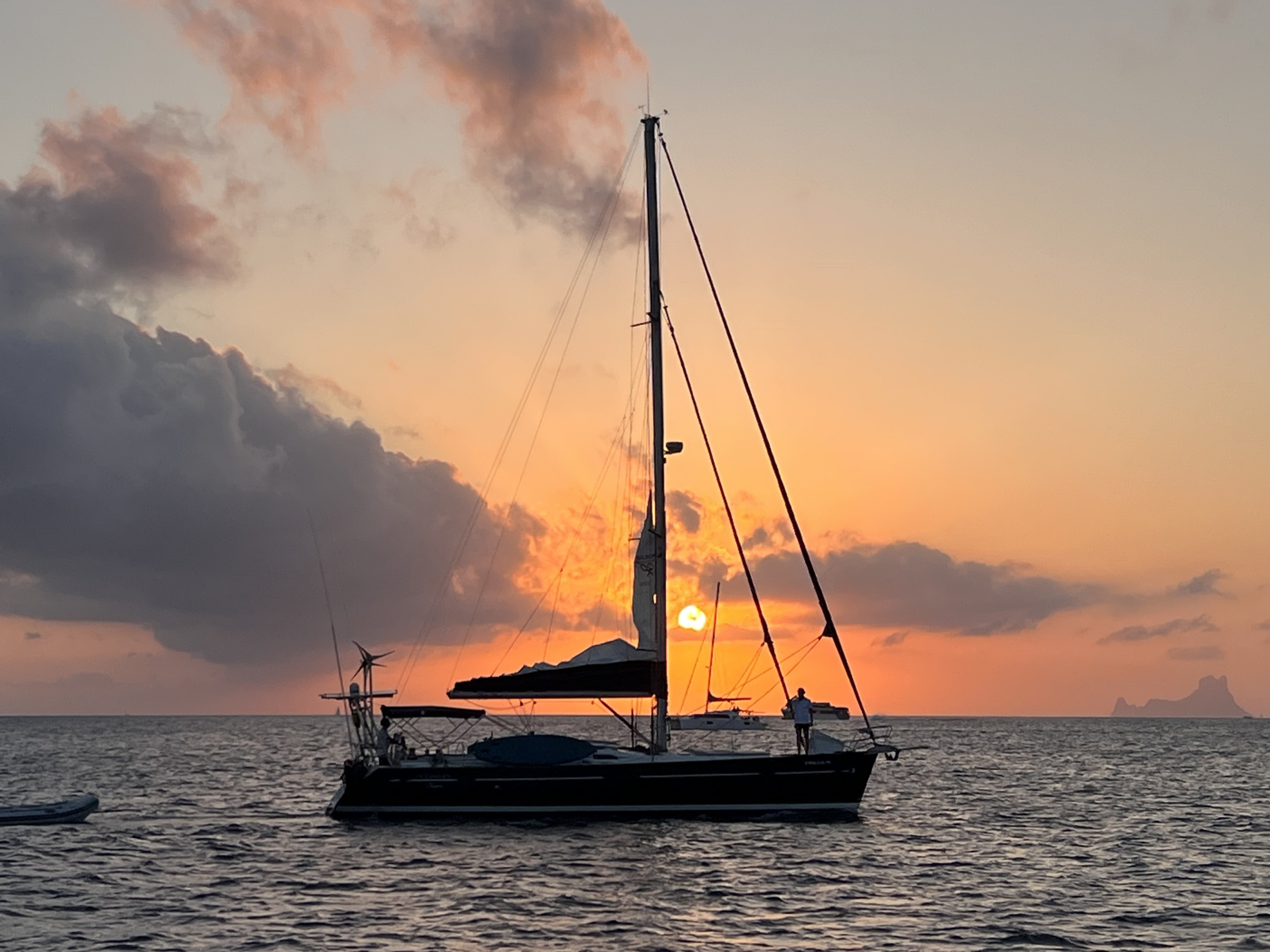 Photo #13 - Beneteau Oceanis 473 (Perla Azul) in Eivissa - 3349