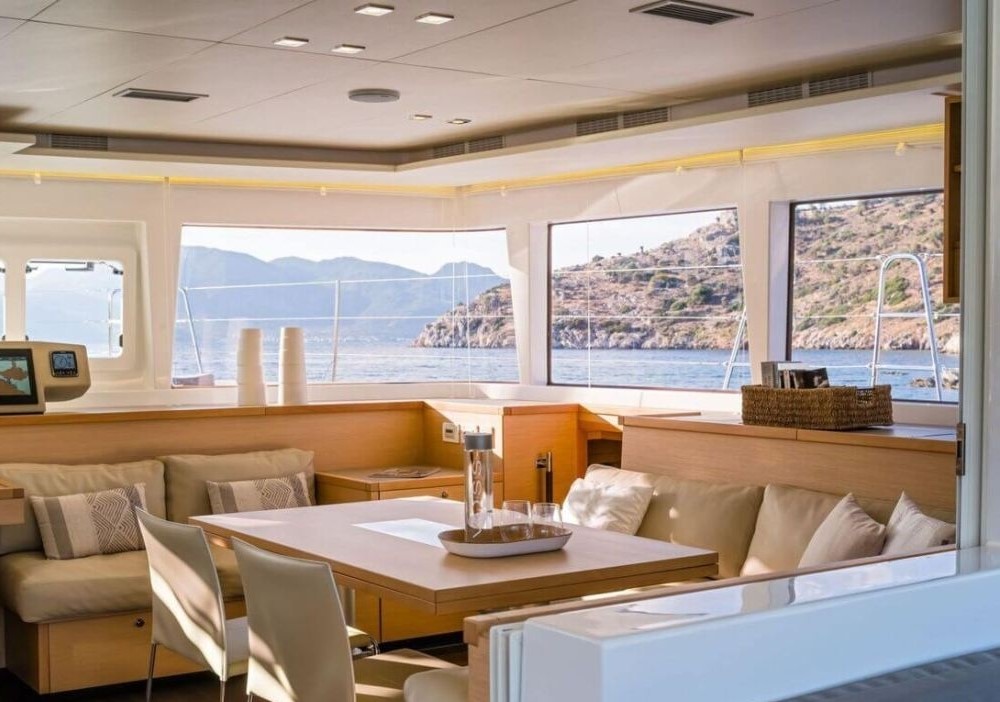 Photo #9 - Lagoon 560 S2 (Taipan) in Olbia - 3351