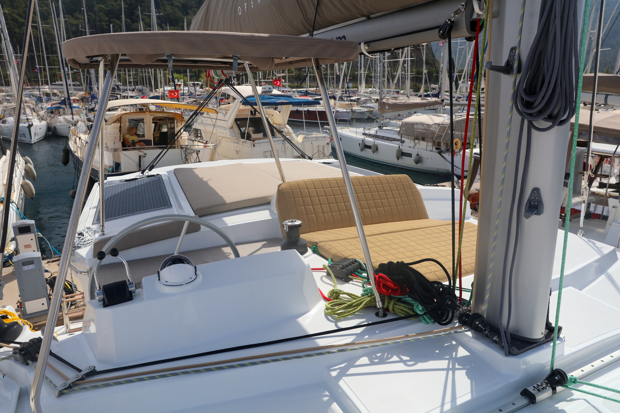 Photo #20 - Bali 4.2 (Zephyr) en Marmaris - 3353