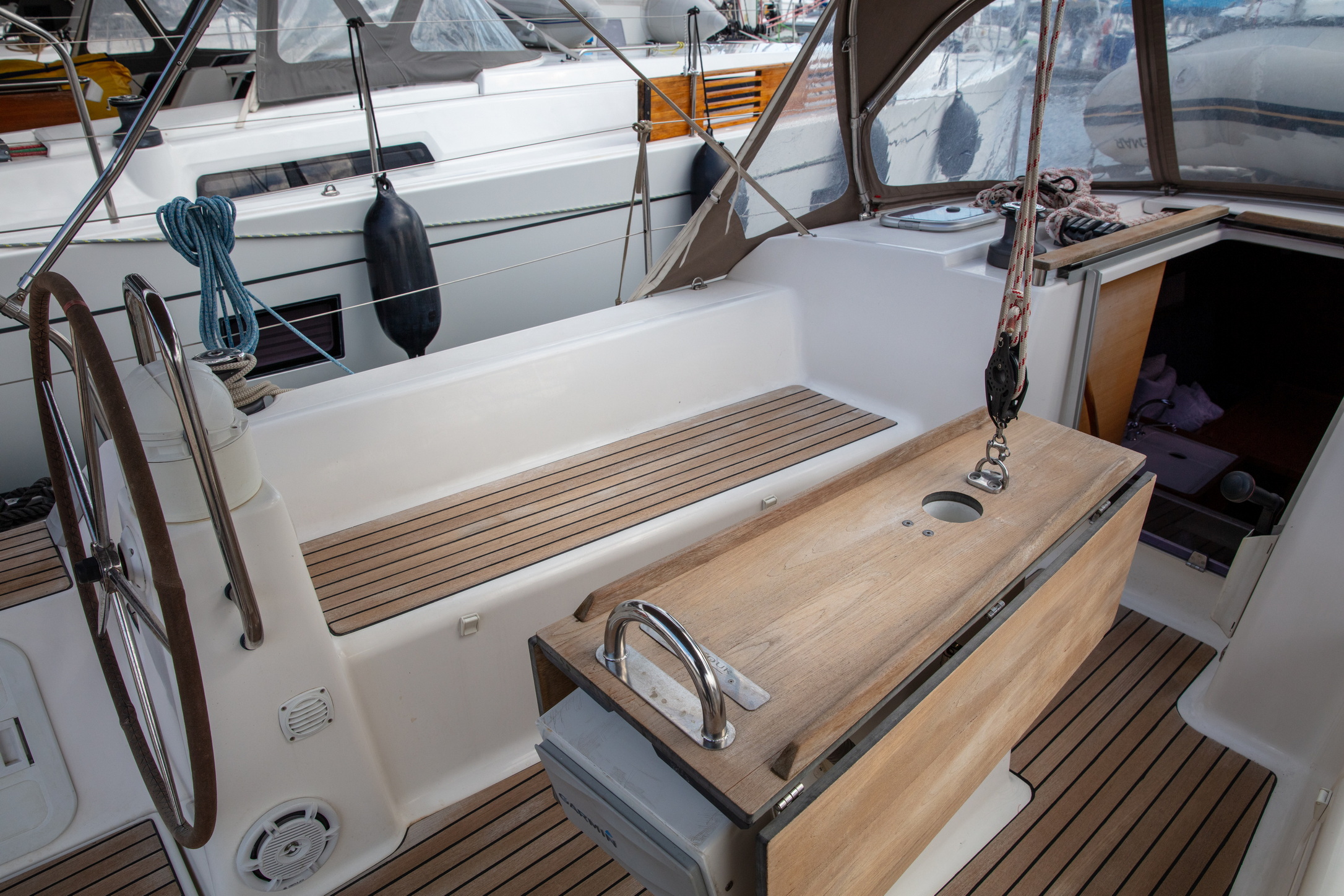 Photo #18 - Dufour 355 GL (Lemar) in Marmaris - 3357