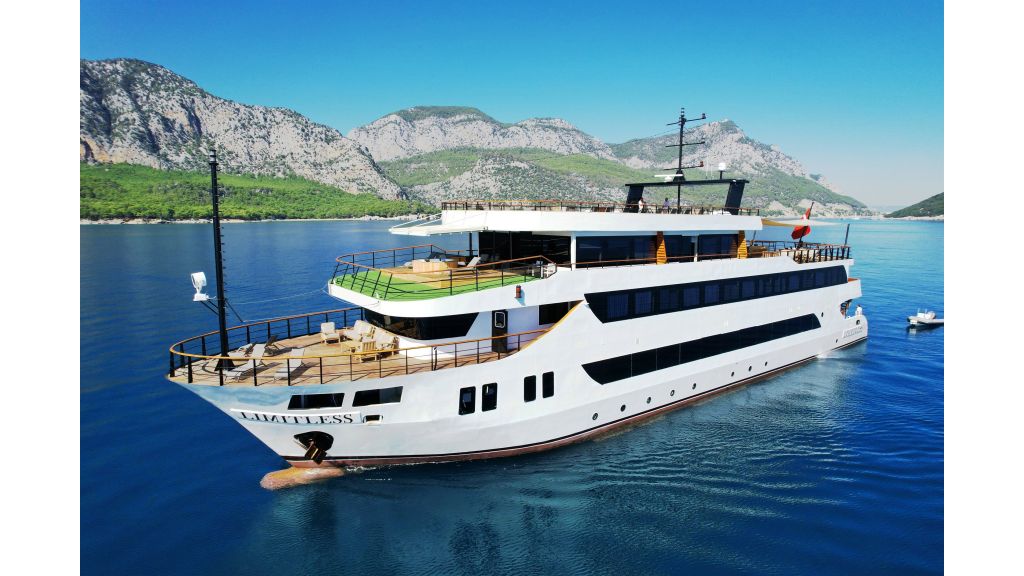 Photo #5 - Custom ship (Limitless) en Antalya - 3368