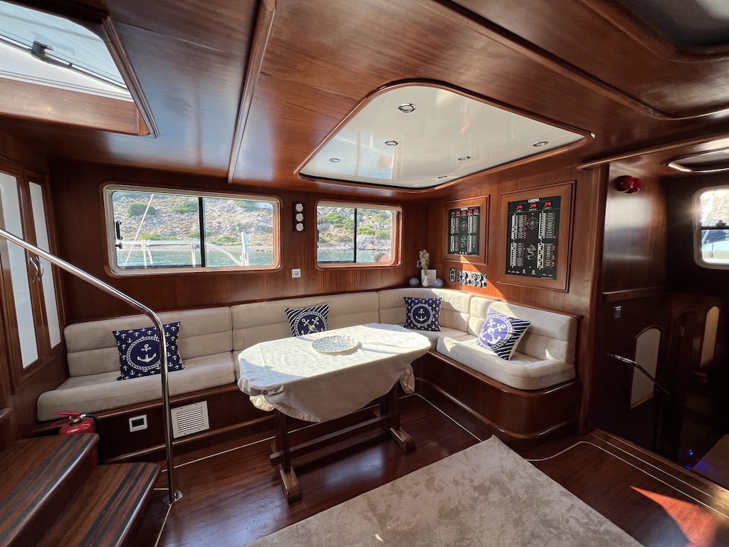 Photo #21 - Motorsailer (Lavinia) in Marmaris - 3376