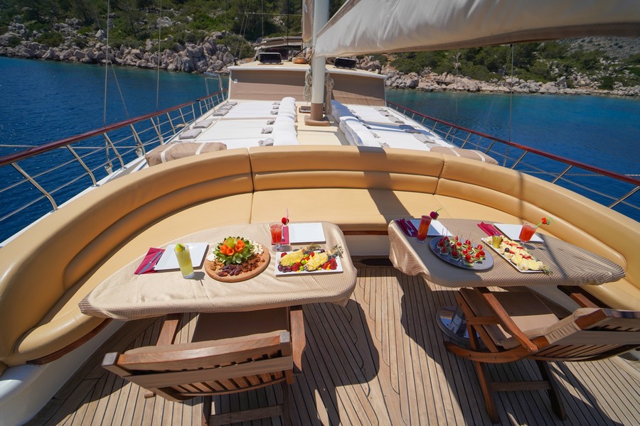 Photo #13 - Motorsailer (Prenses Bugce) en Marmaris - 3377