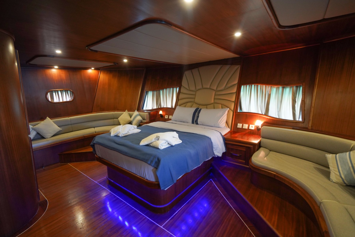 Photo #9 - Motorsailer (Prenses Esila) in Marmaris - 3378