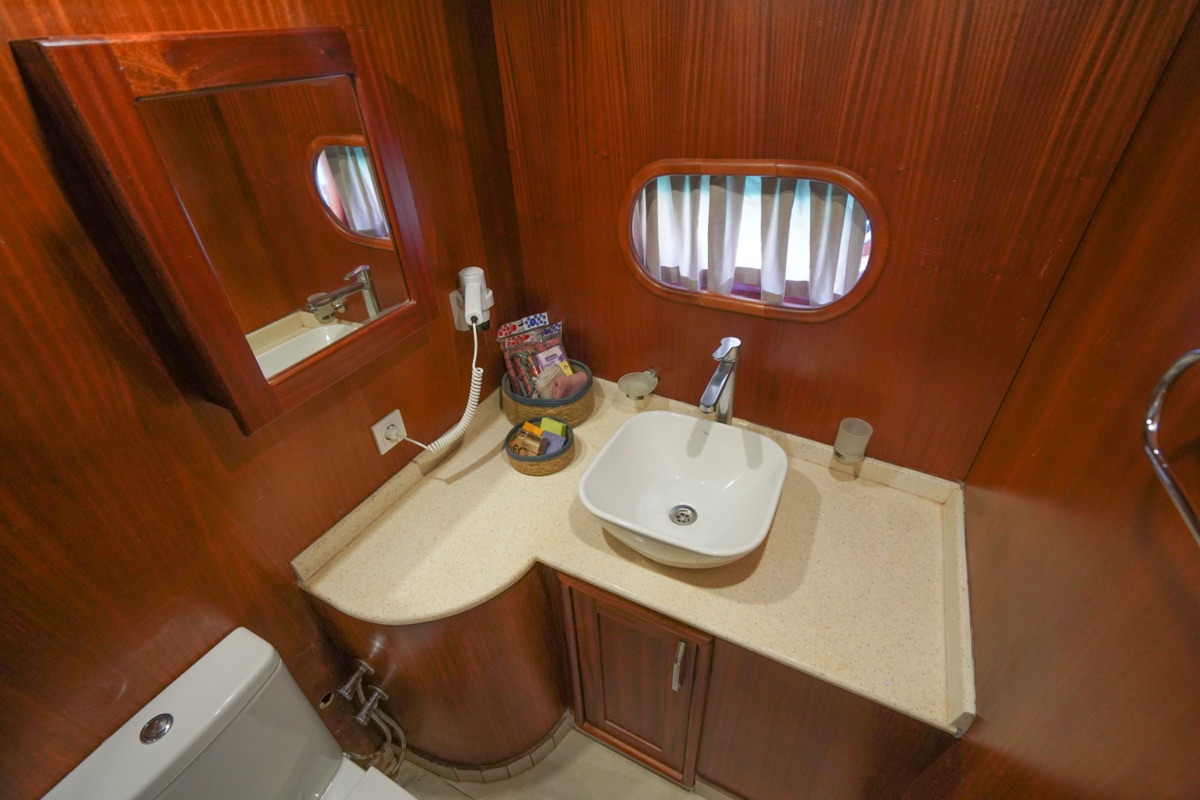 Photo #10 - Motorsailer (Prenses Esila) in Marmaris - 3378