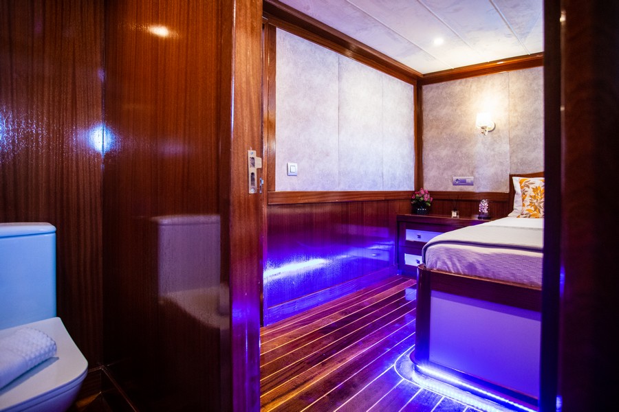Photo #14 - Motorsailer (Queen Of RTT) in Fethiye - 3379