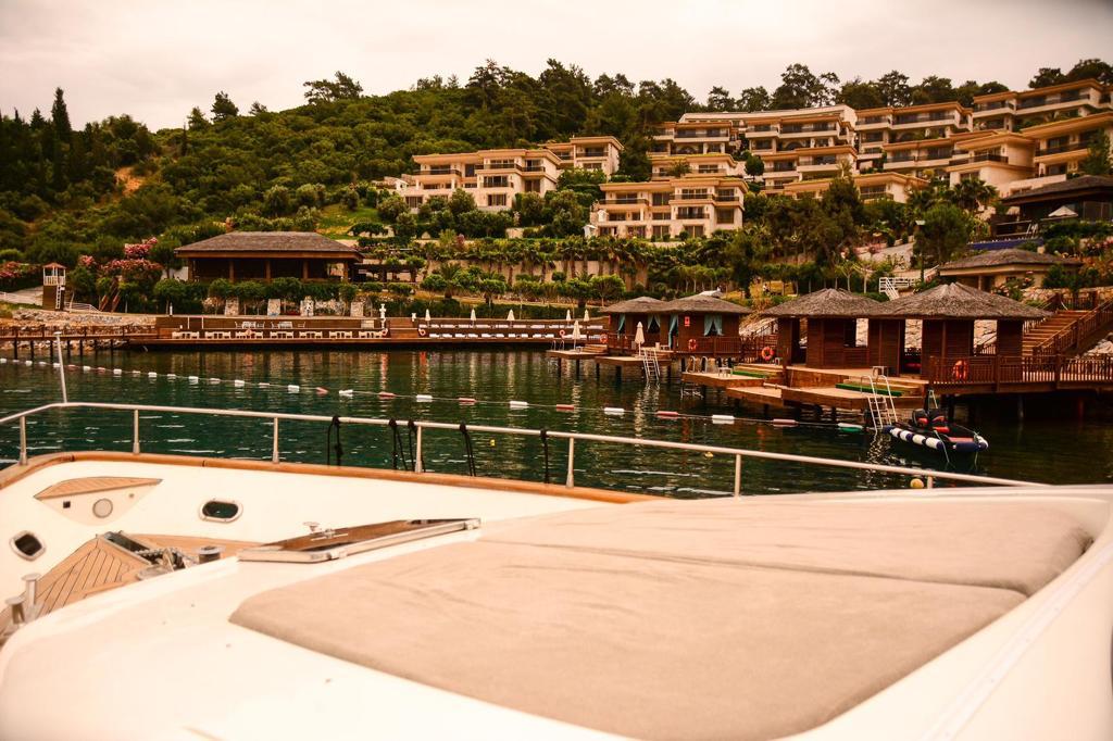 Photo #7 - MOTORYACHT (AZIMUT 70) in Bodrum - 3389