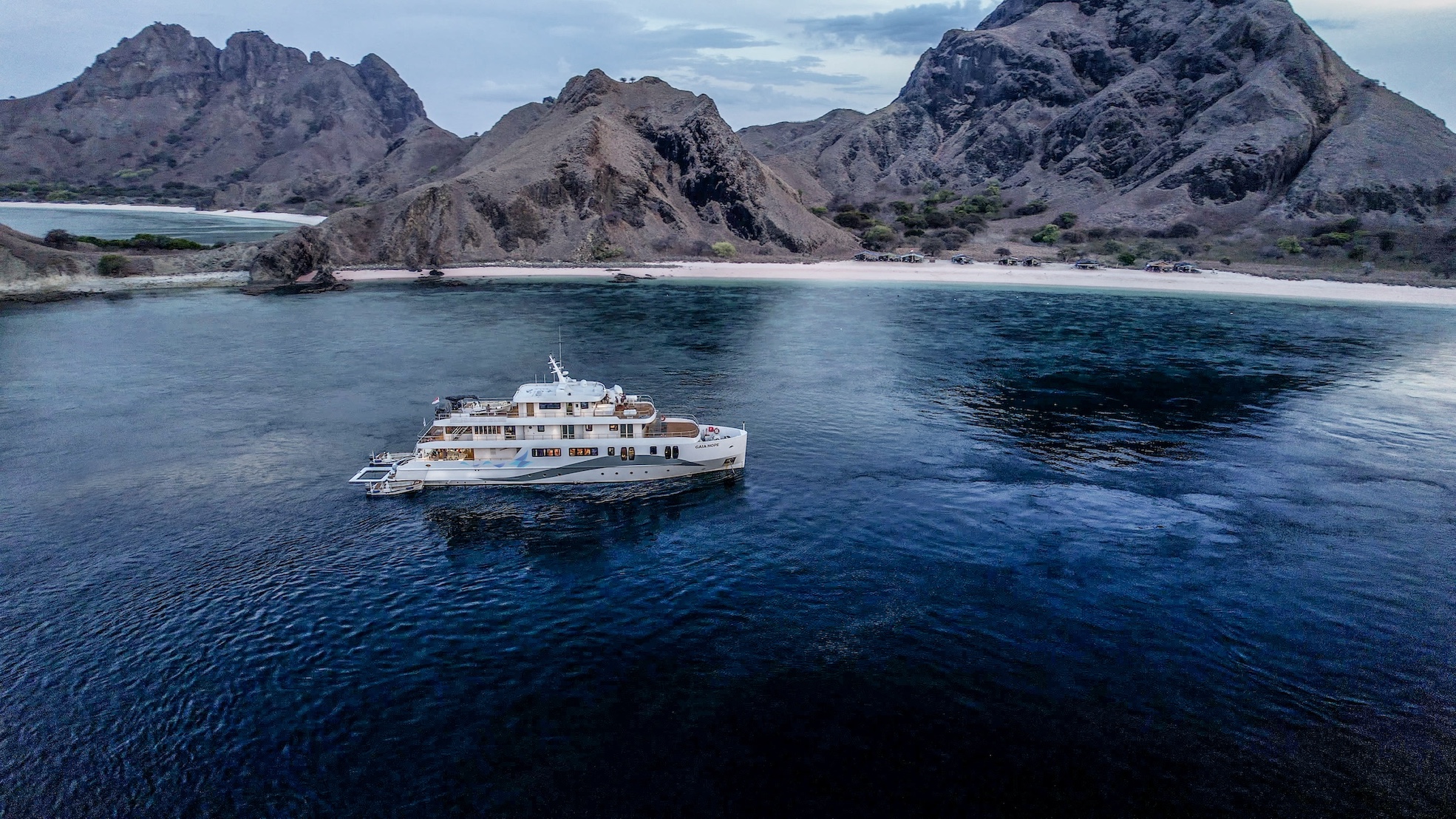 Photo #17 - MY Yacht (Solitude Gaia) en Malakal - 3397