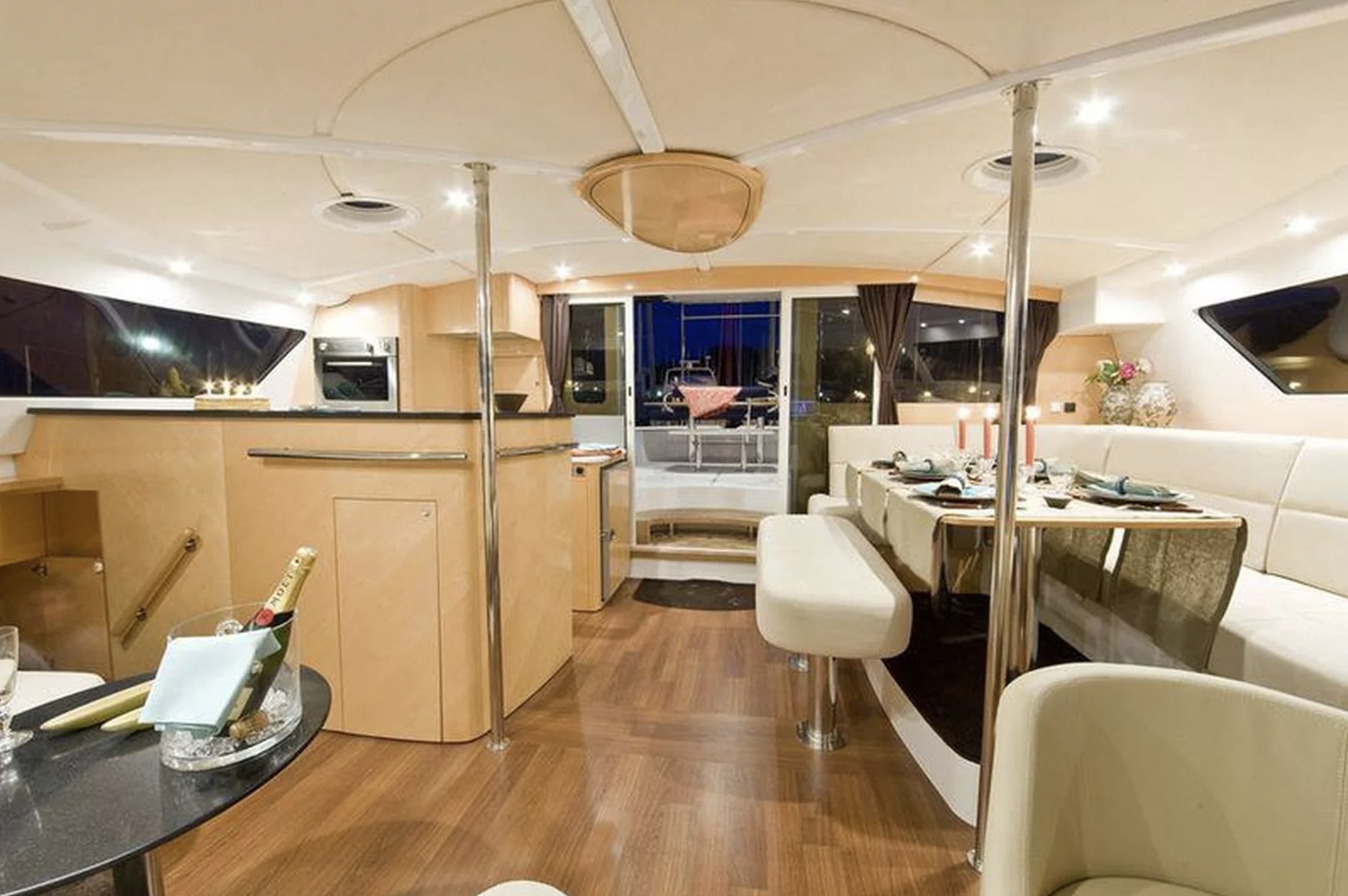 Photo #11 - Fountaine-Pajot (Aqua Tiki II) in Fakarava - 3399