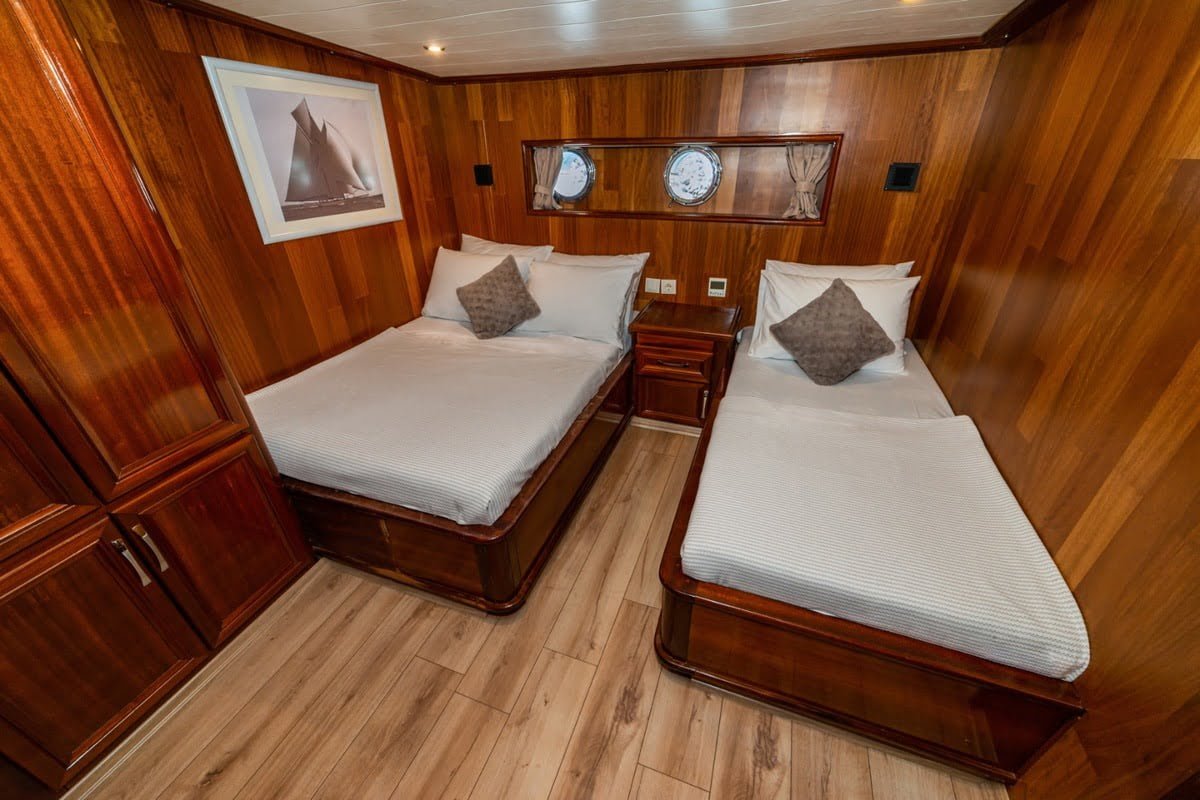 Photo #8 - Motor-Sailer (Milo M) in Marmaris - 3400