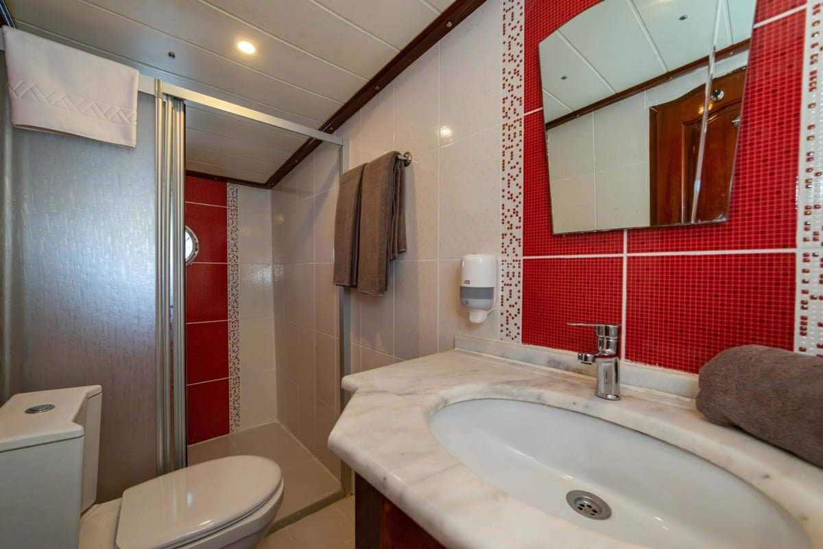 Photo #9 - Motor-Sailer (Milo M) in Marmaris - 3400