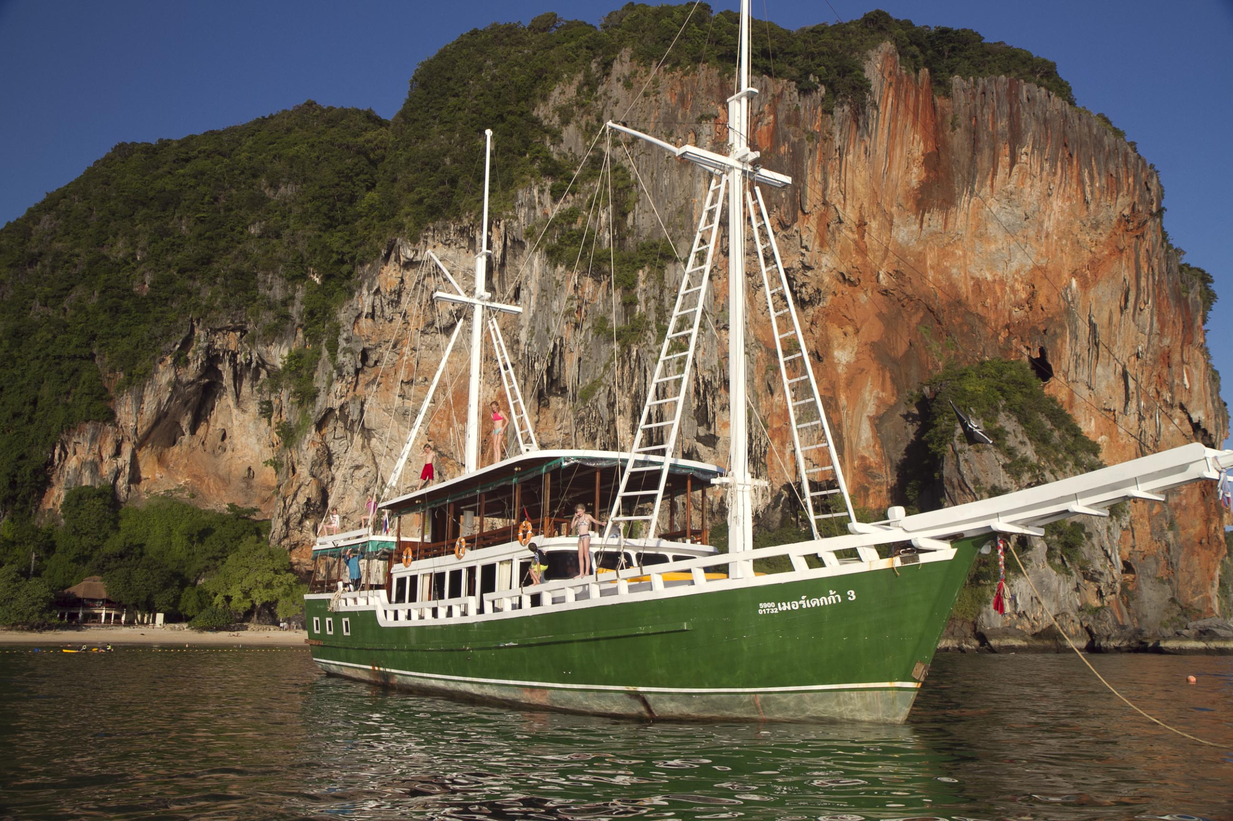 Photo #6 - Indonesian Phinisi (Merdeka 3) in Phuket - 3409