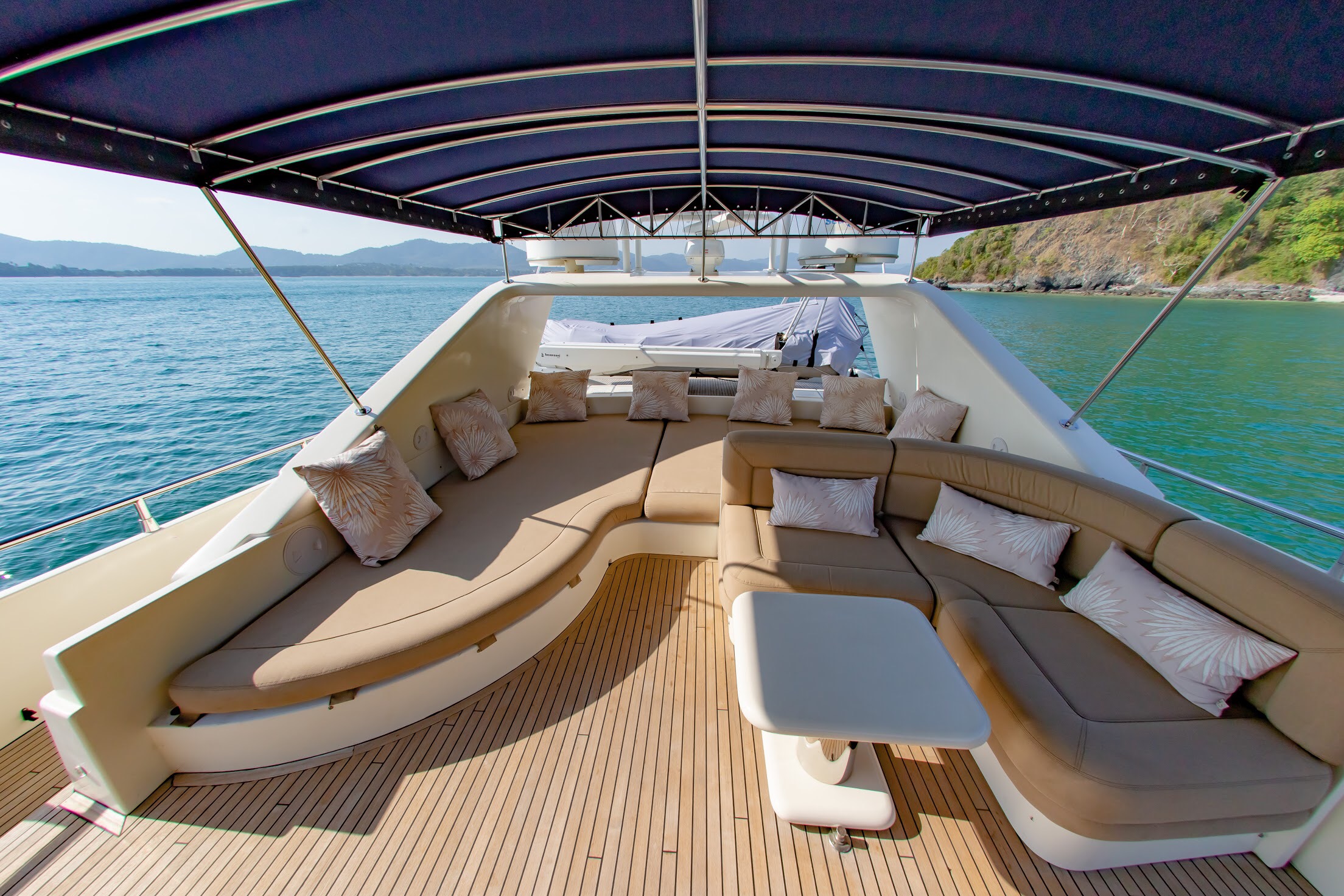 Photo #7 - Technema 89 (Technema 89 Say Yes) in Phuket - 3412