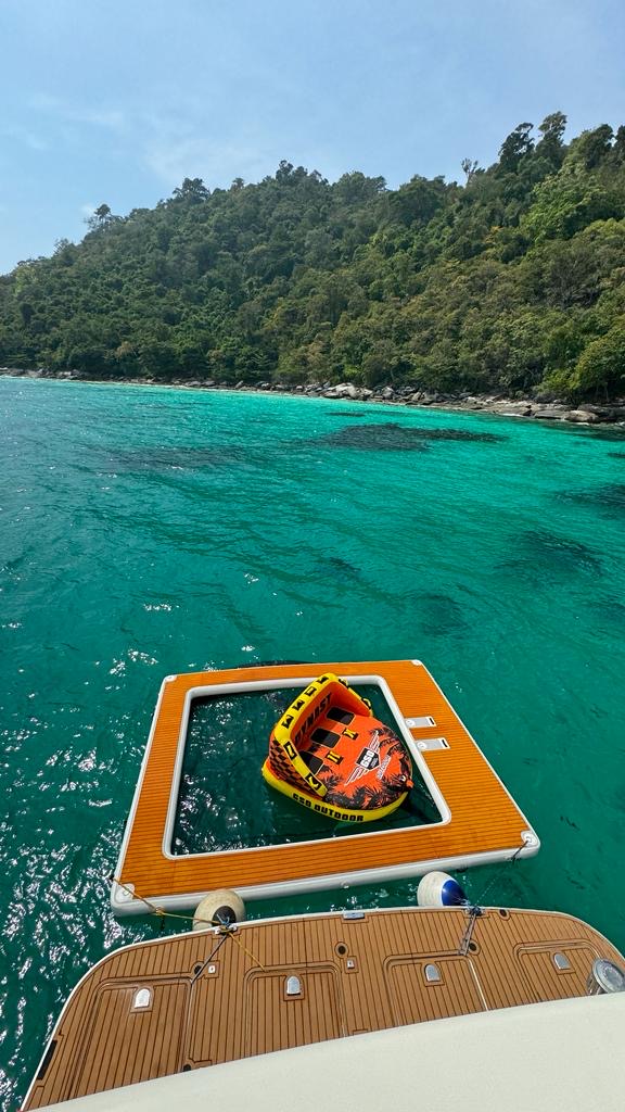 Photo #16 - Technema 89 (Technema 89 Say Yes) in Phuket - 3412