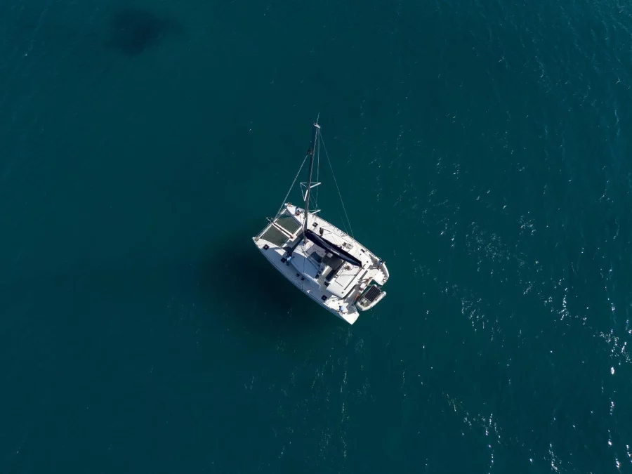 Lagoon 450F (BUTTERFLY CATAMARAN)  - 4