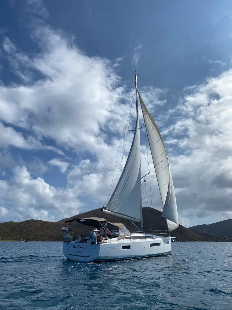 SUN ODYSSEY 410 (BLACK STAR II)  - 345