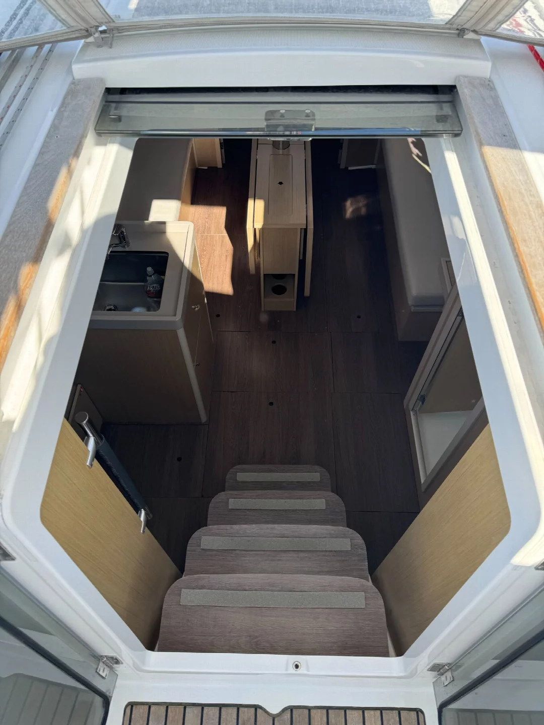 BENETEAU OCEANIS 38.1 (Melahel II)  - 2