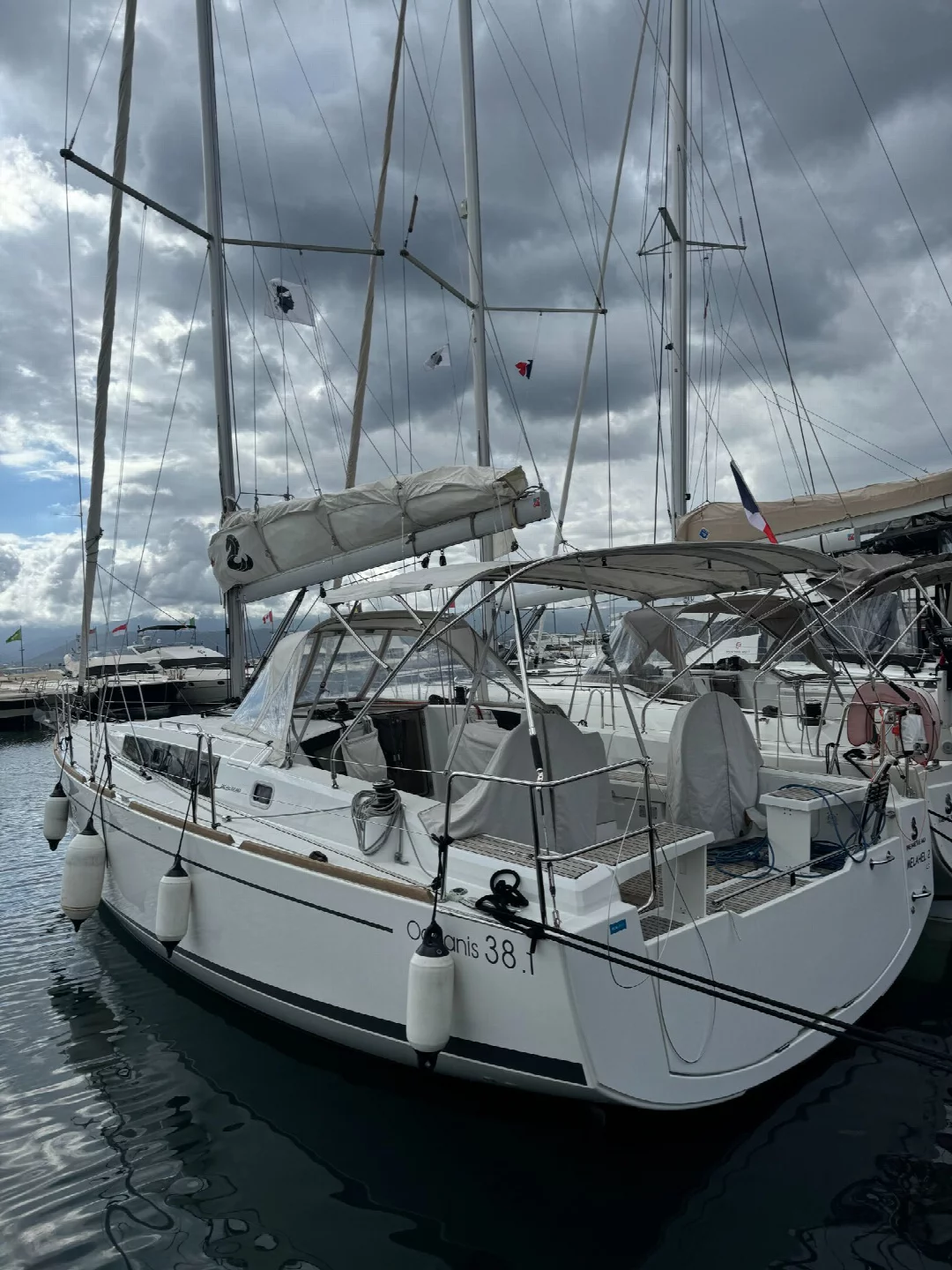 BENETEAU OCEANIS 38.1 (Melahel II)  - 4