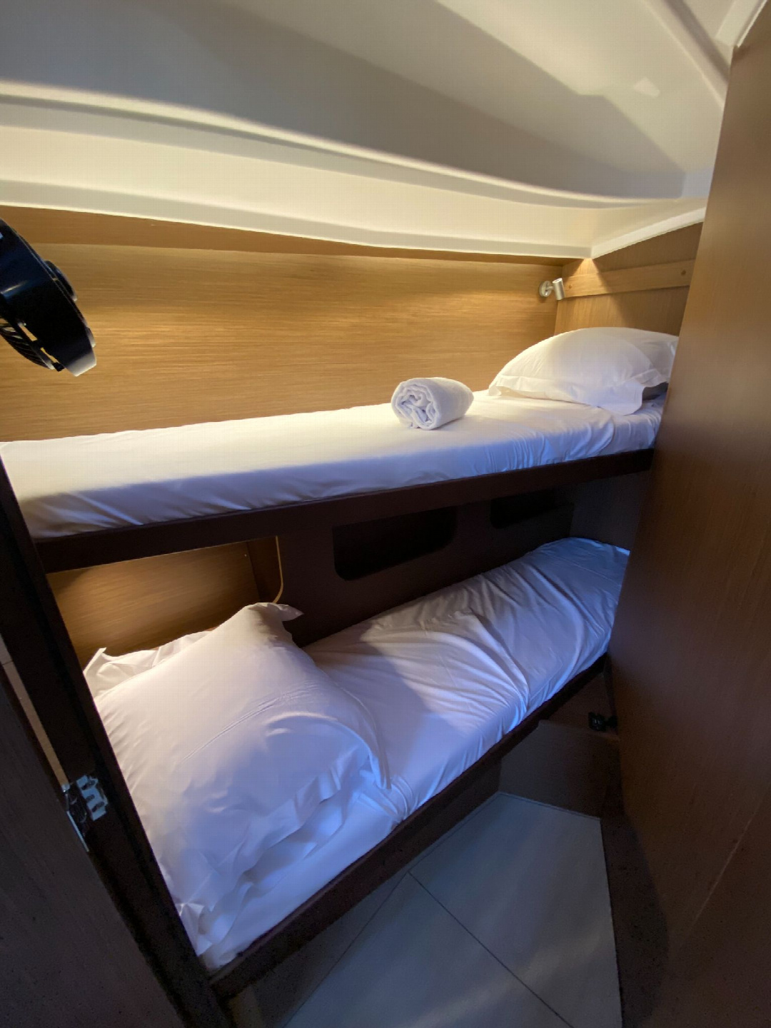 Photo #6 - BENETEAU OCEANIS 40.1 (Lima) in Ajaccio - 3503