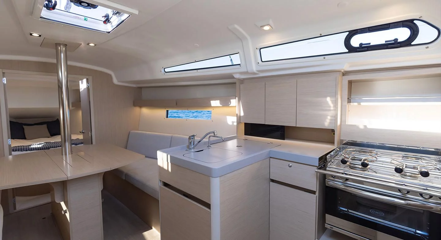 BENETEAU Oceanis 34.1 (BENETEAU Oceanis 34.1)  - 2