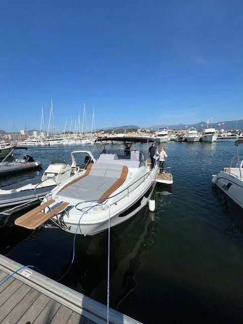 BENETEAU FLYER 9 SUNDECK (Bel Air)  - 8