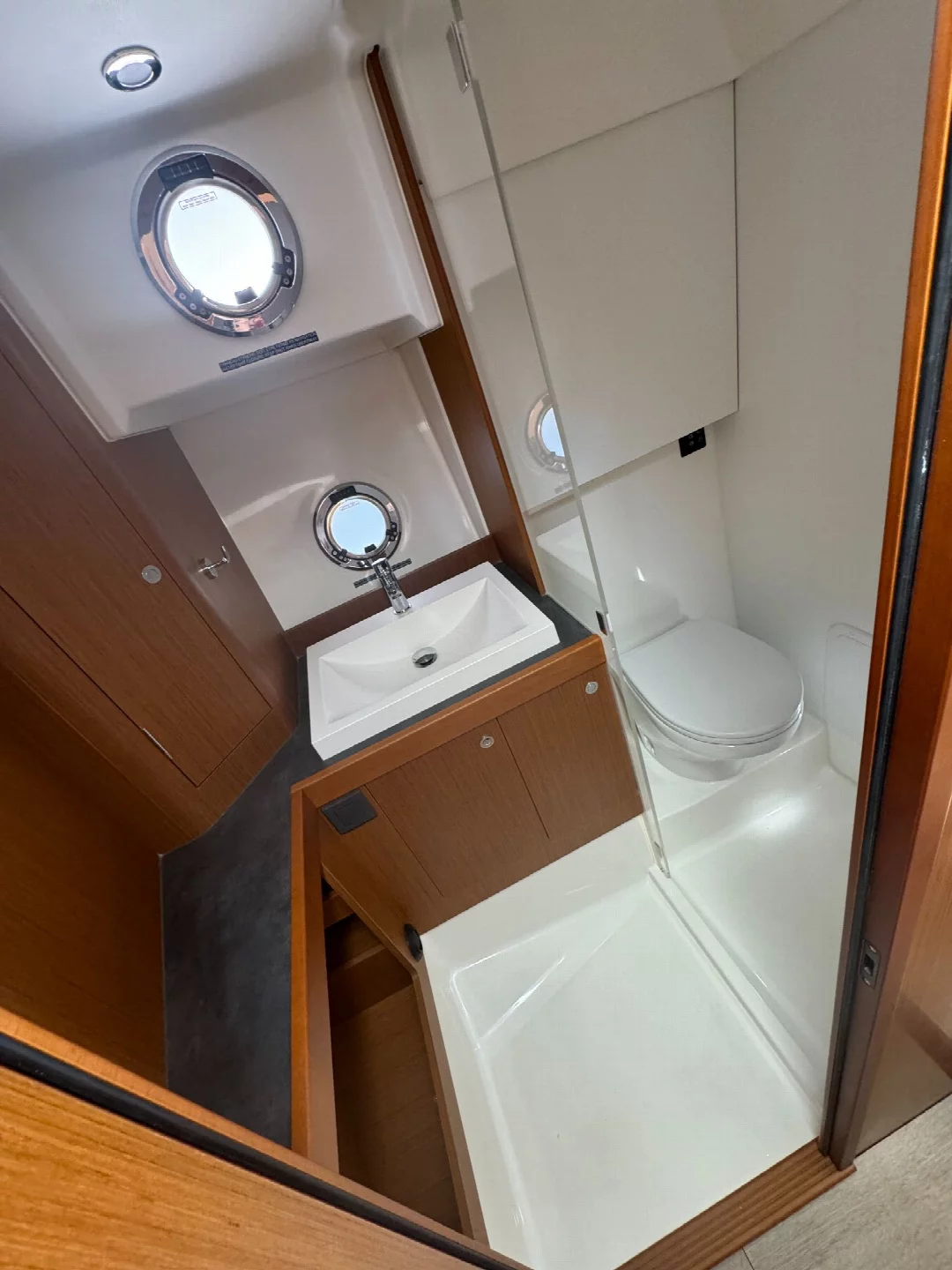 BENETEAU SWIFT TRAWLER 35 (Lui Di Ju)  - 6