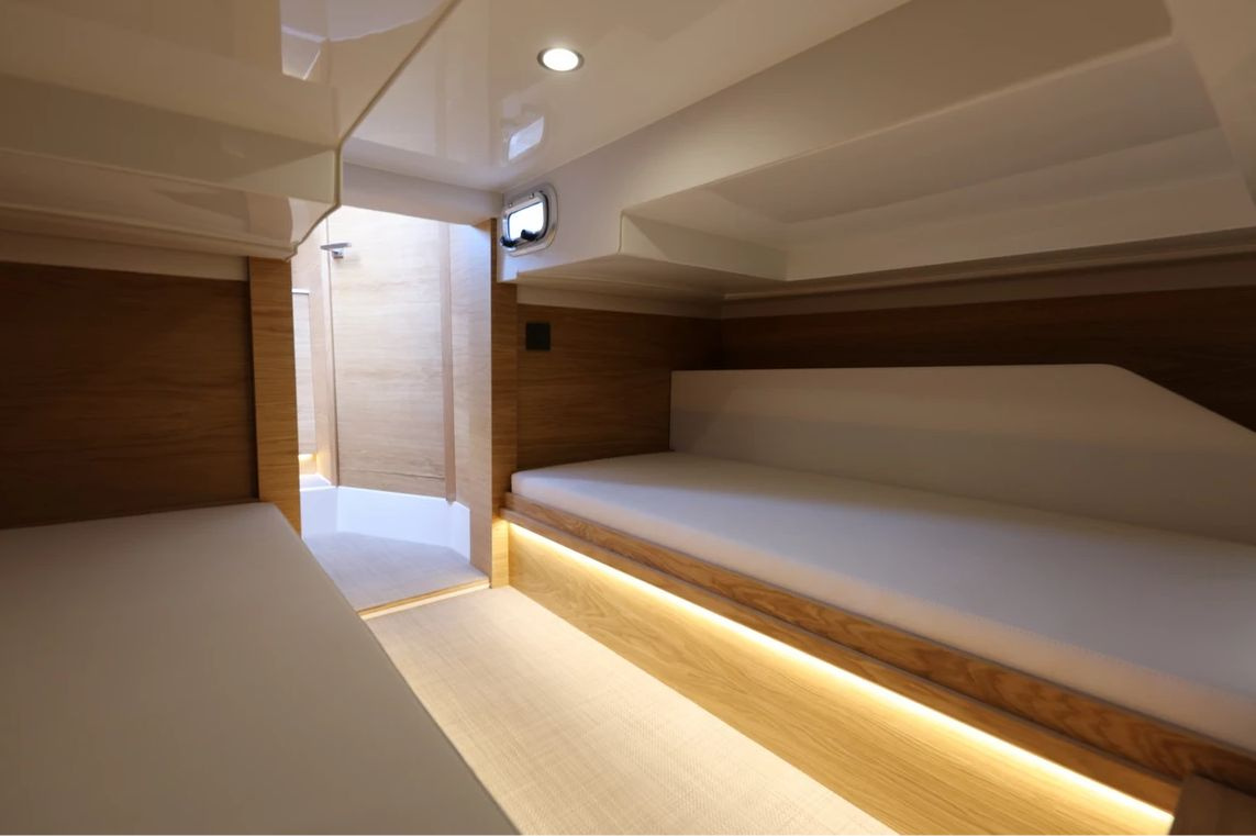Photo #10 - DE ANTONIO 34 OPEN (Tokyo) in Ajaccio - 3530