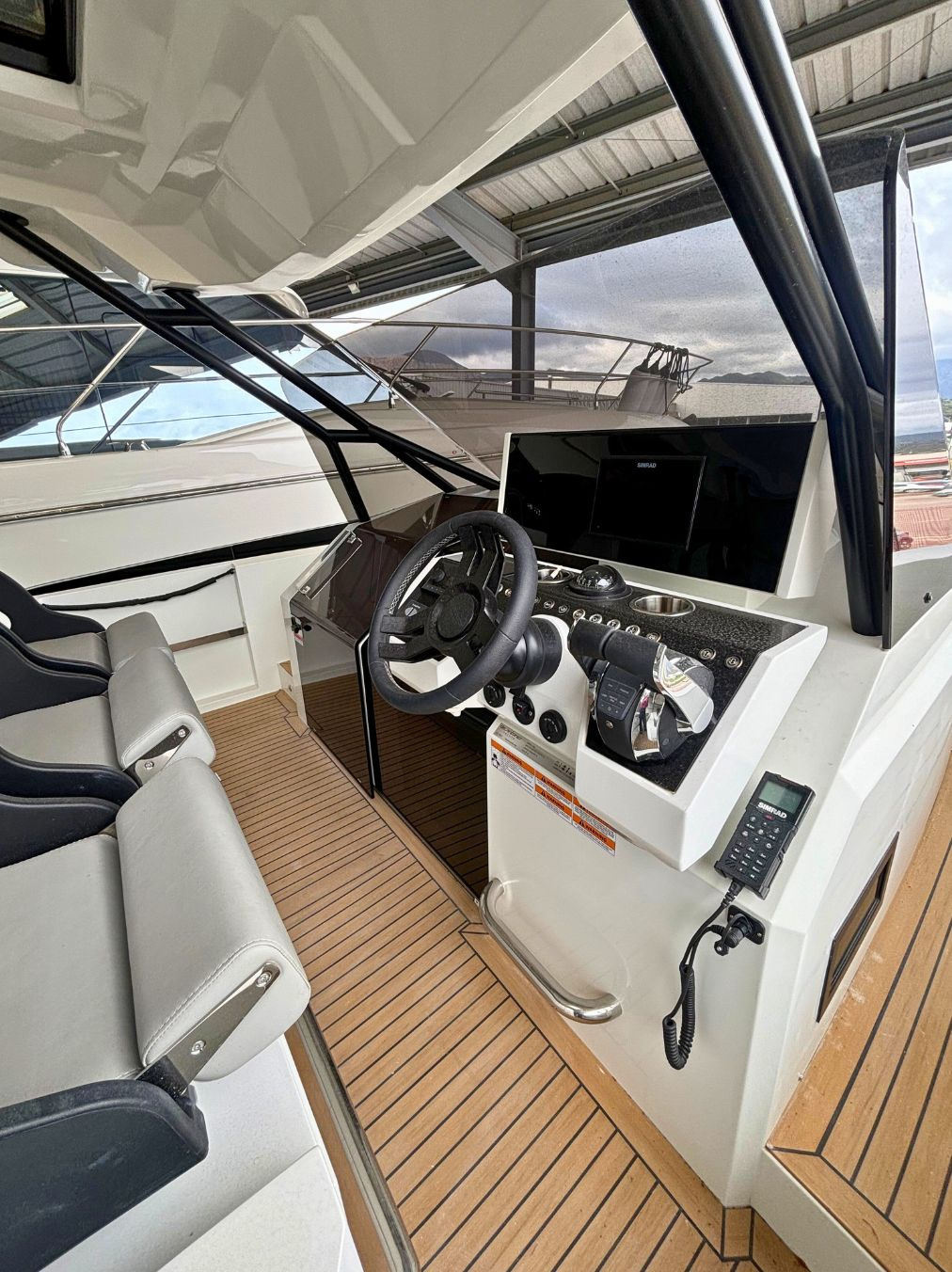 Photo #4 - DE ANTONIO 36 (DE ANTONIO 36) in Ajaccio - 3531