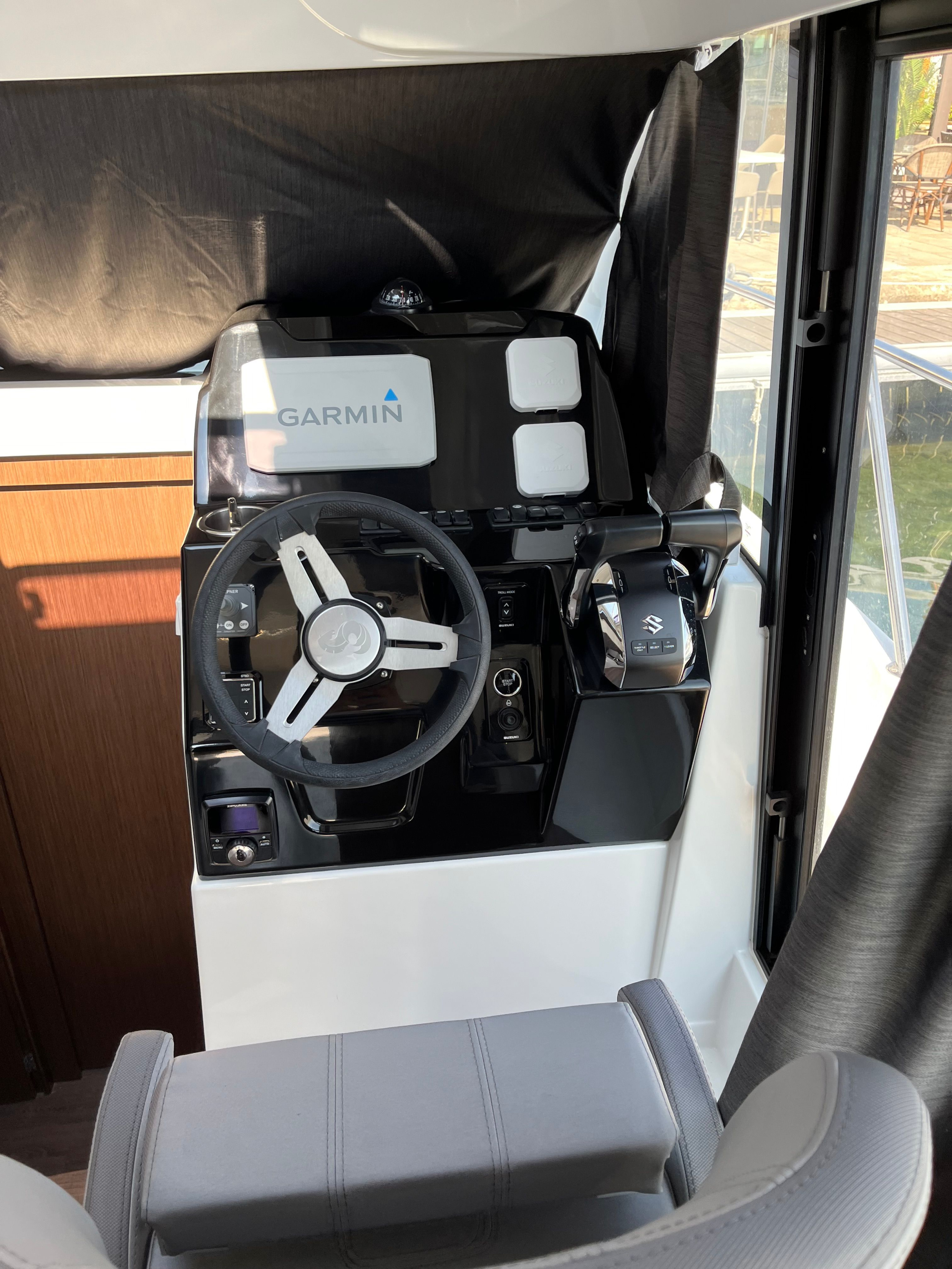 Photo #8 - BENETEAU ANTARES 9 (Osaka) in Ajaccio - 3533