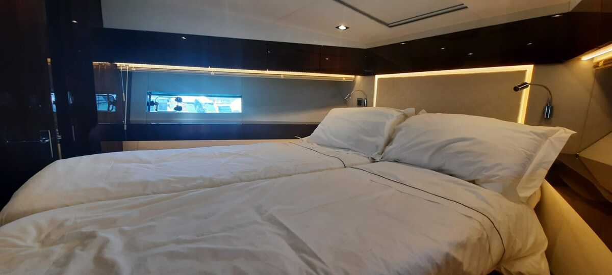 Photo #2 - FAIRLINE TARGA 48 (VALRO) in Denia - 3543