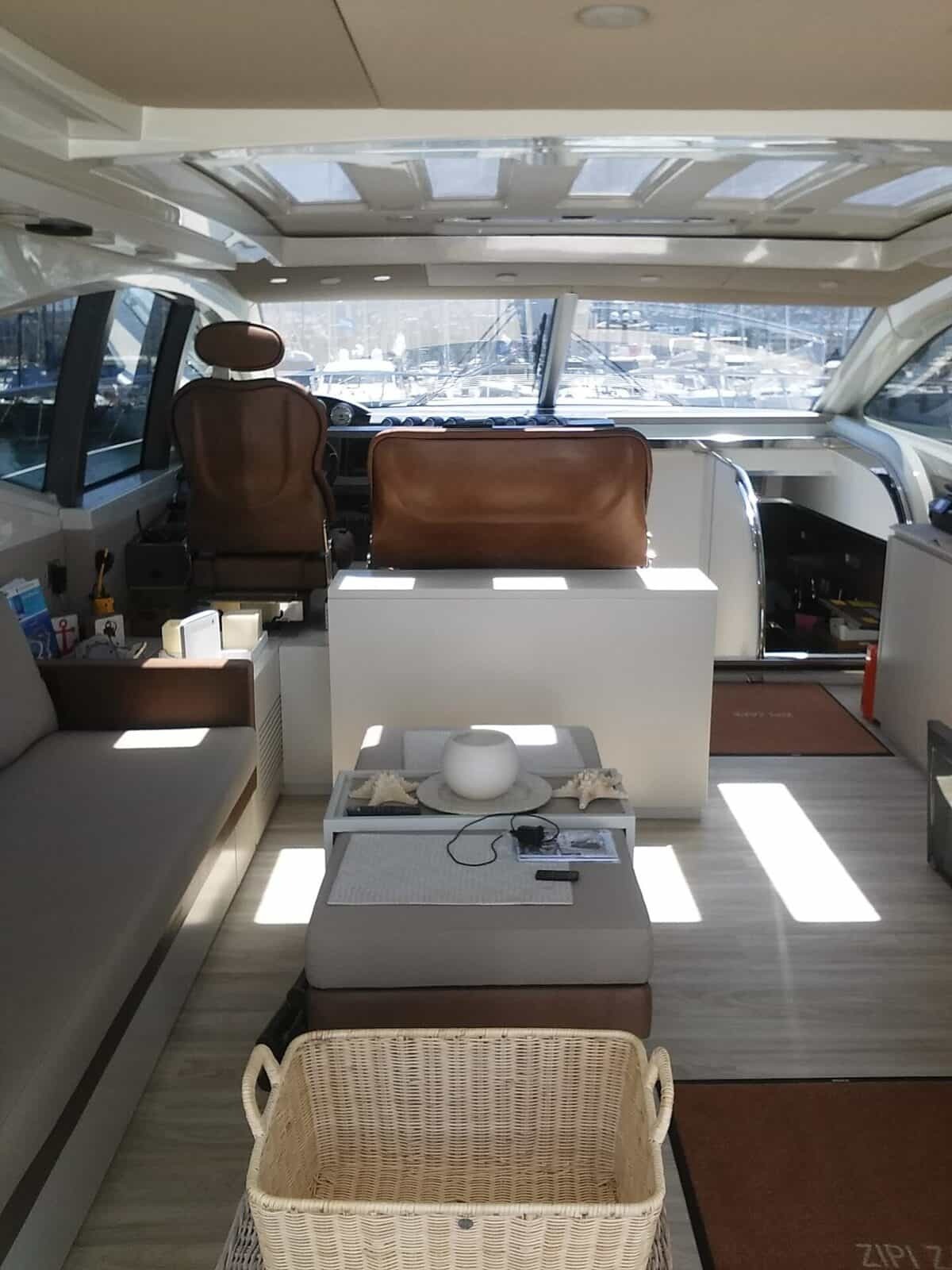 Photo #7 - AZIMUT 68 (ZIPI ZAPE) in Denia - 3546