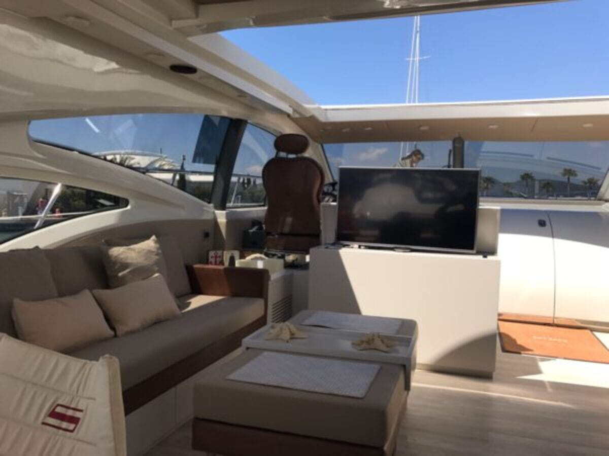 Photo #11 - AZIMUT 68 (ZIPI ZAPE) in Denia - 3546