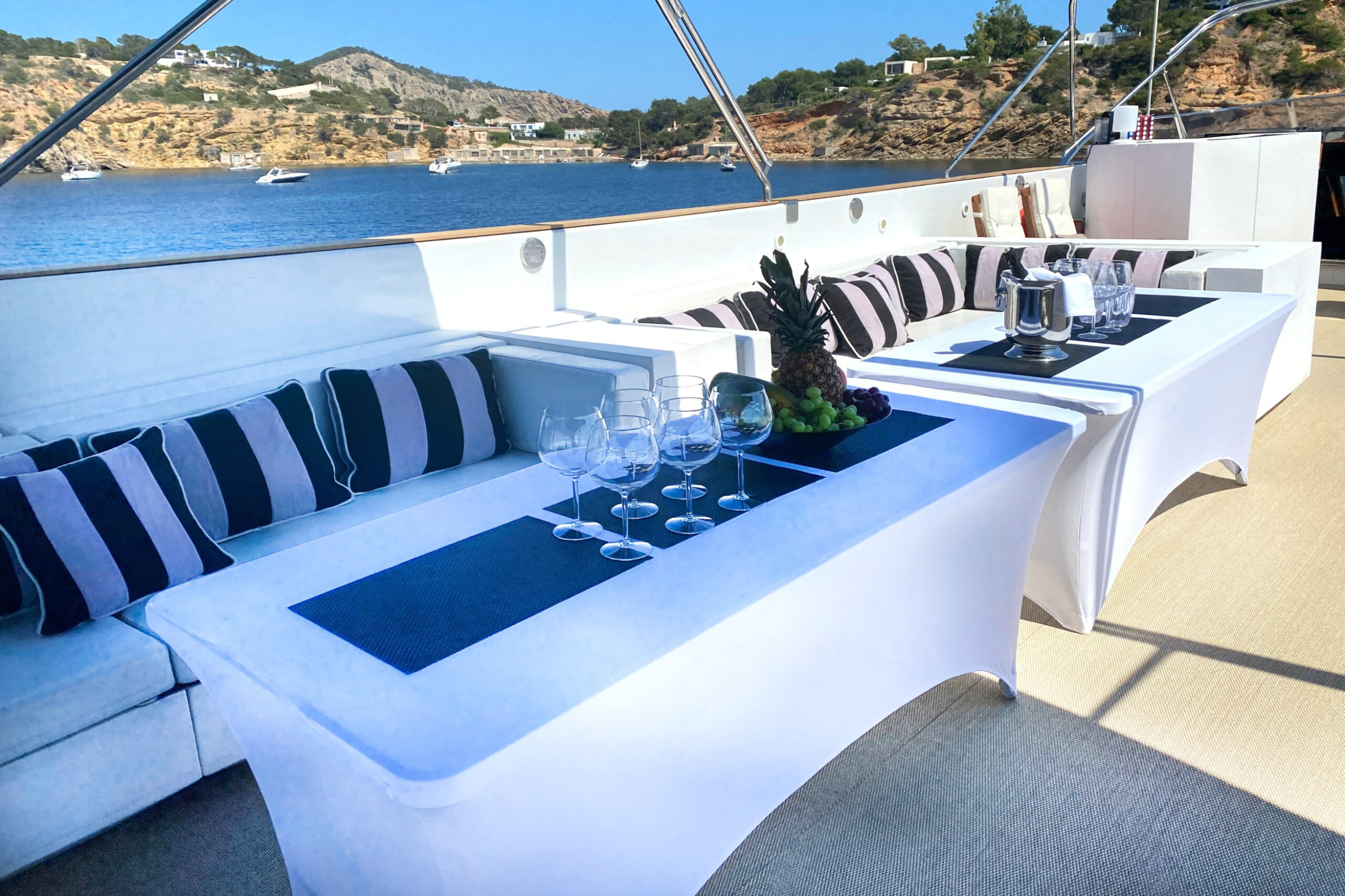 Photo #6 - MONDOMARINE 120 (PAULA III) in Denia - 3548