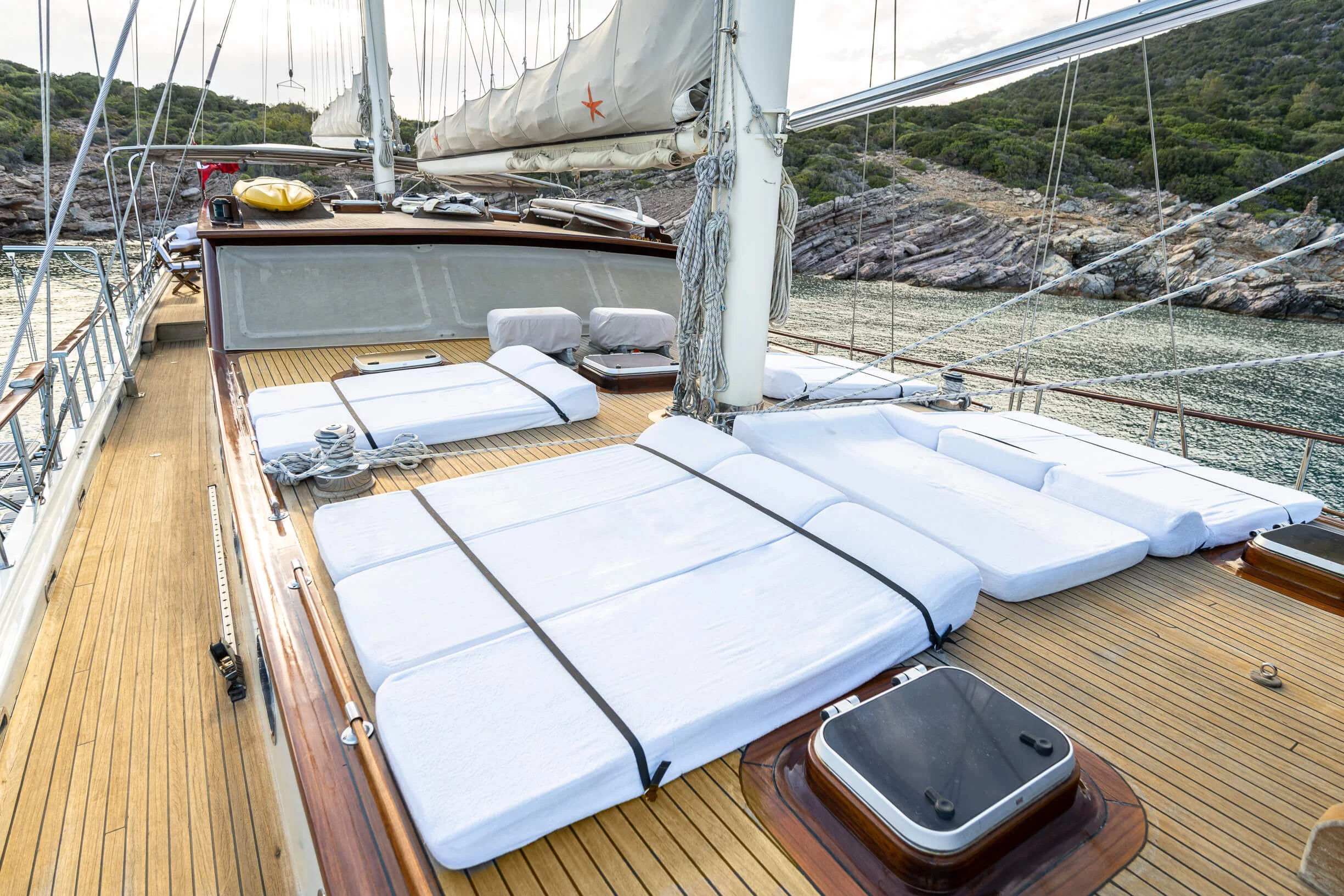 Custom-built (Estrella De Mar)  - 16