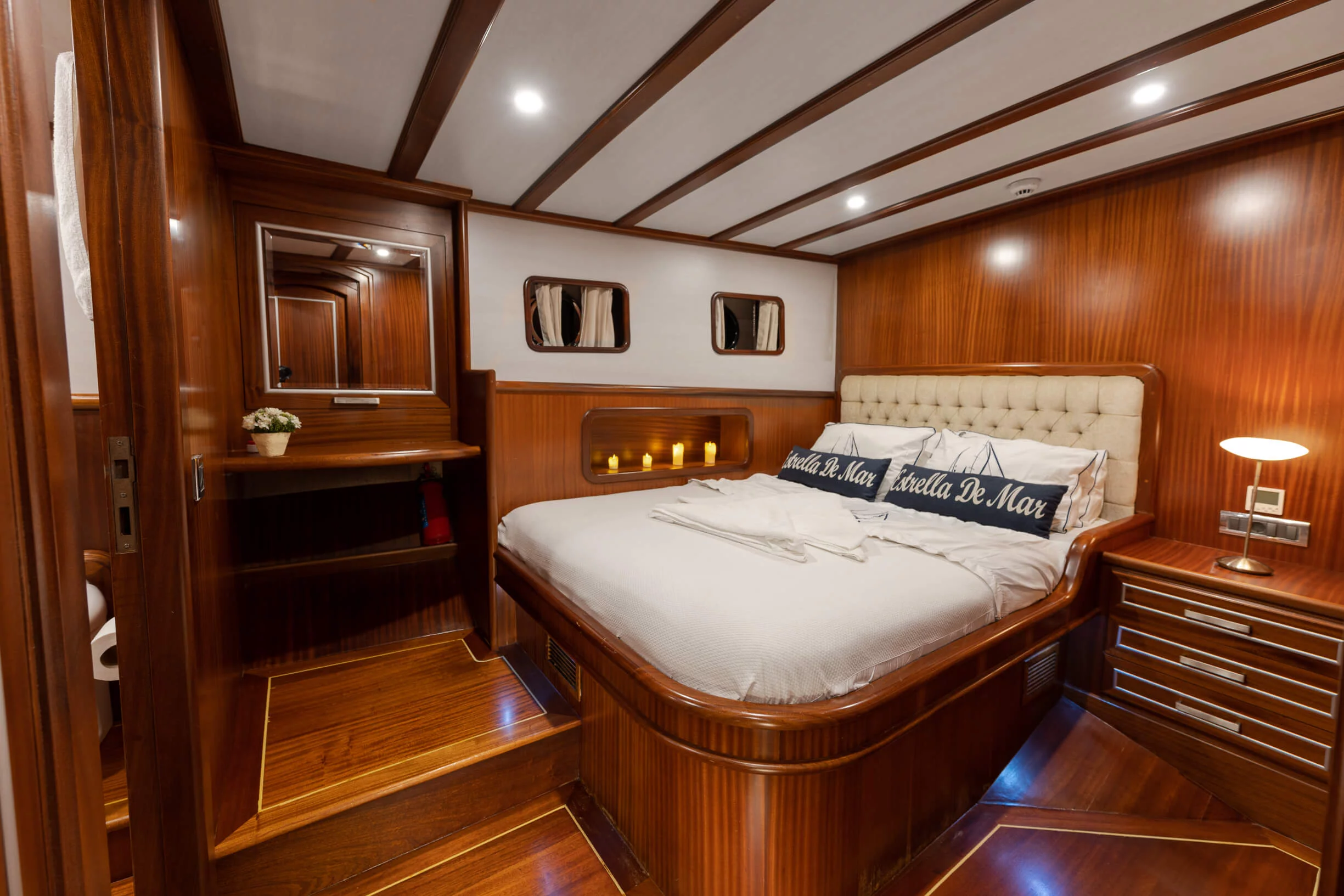 Custom-built (Estrella De Mar)  - 20