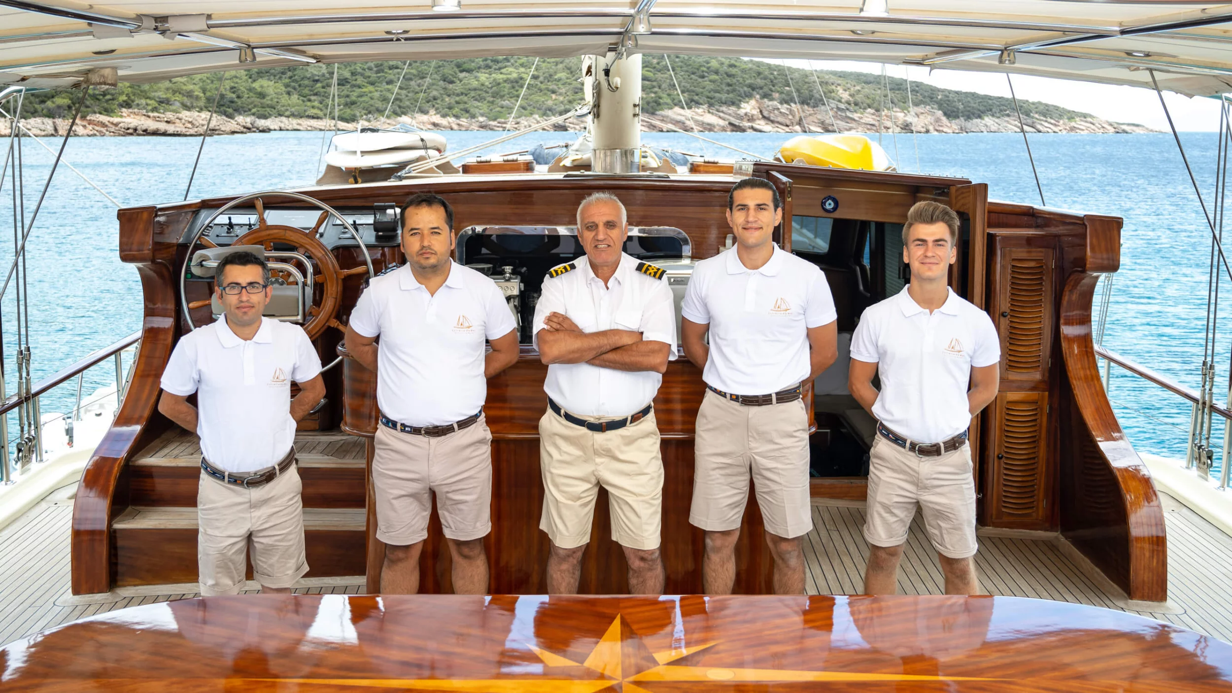 Custom-built (Estrella De Mar)  - 22