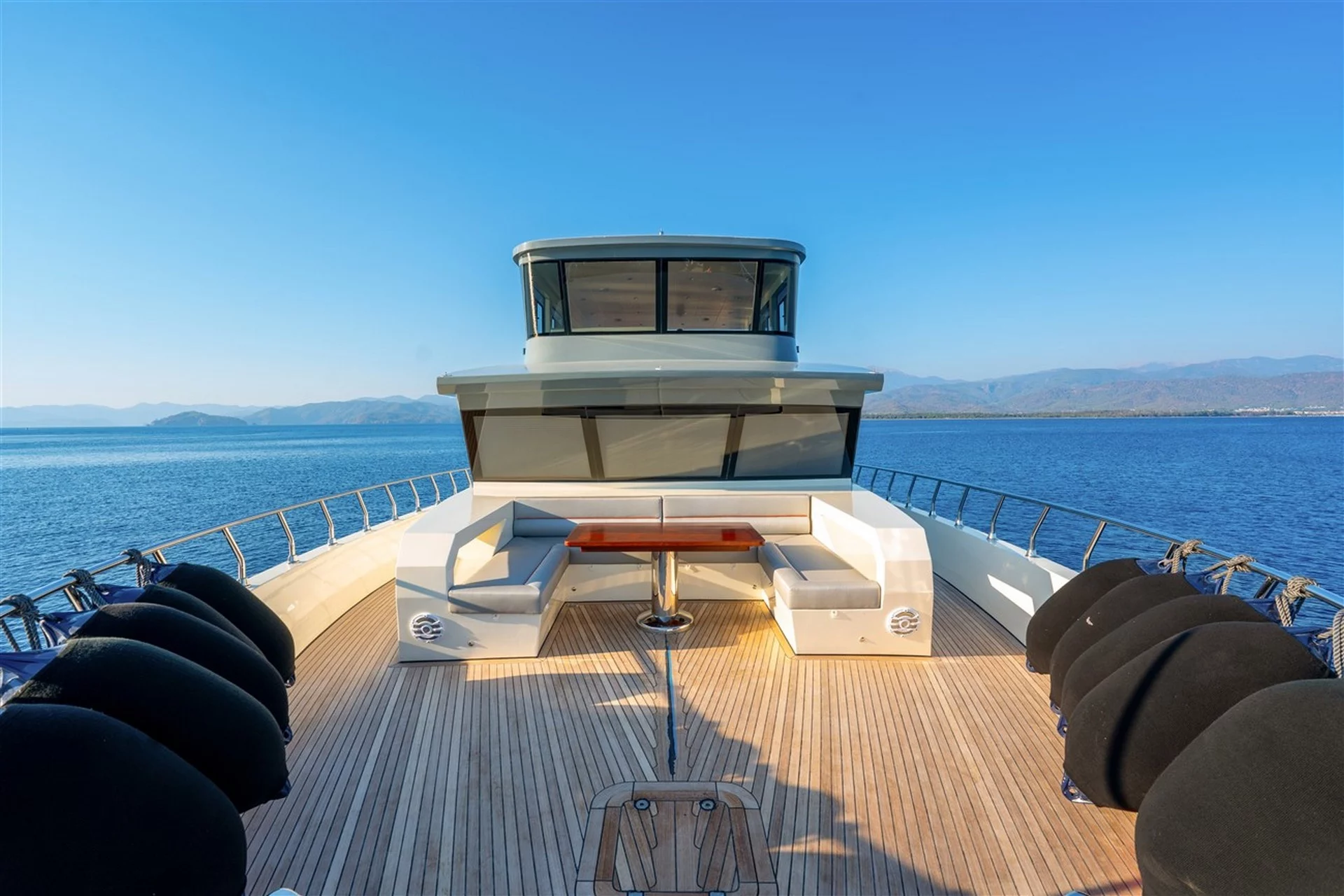 Trawler (Alessandro)  - 19