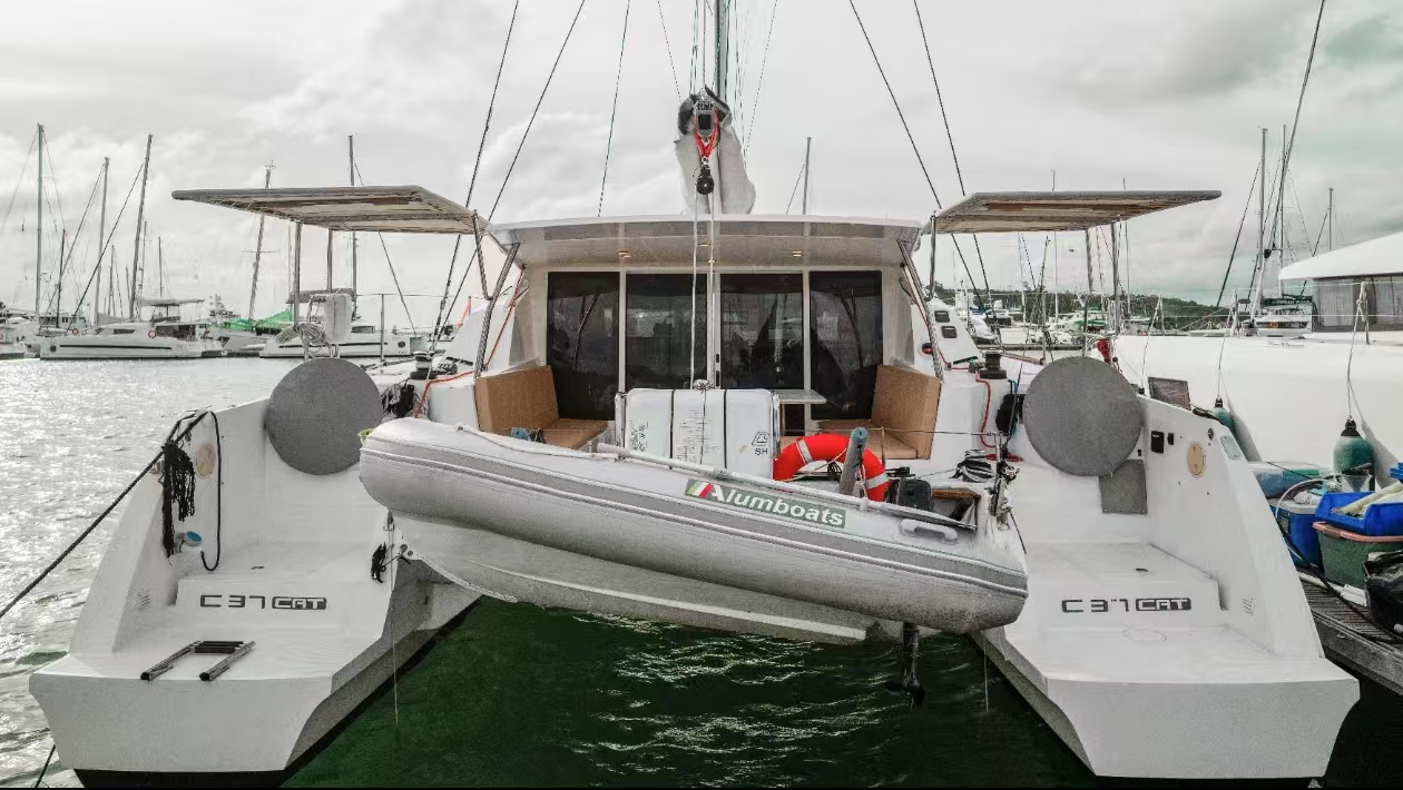 Photo #3 - Comar Comet CAT 37 (Andaman Discovery) in Phuket - 61808
