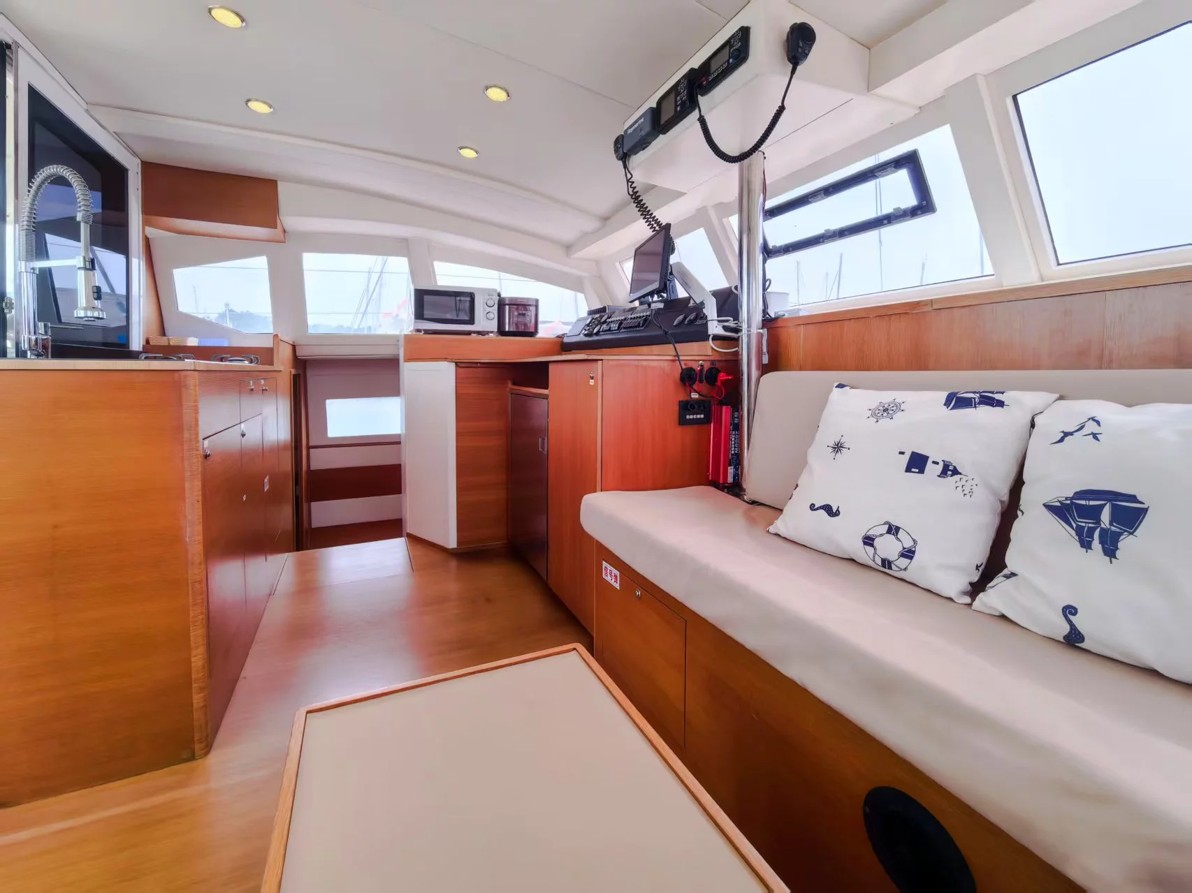 Comar Comet CAT 37 (Andaman Discovery)  - 9